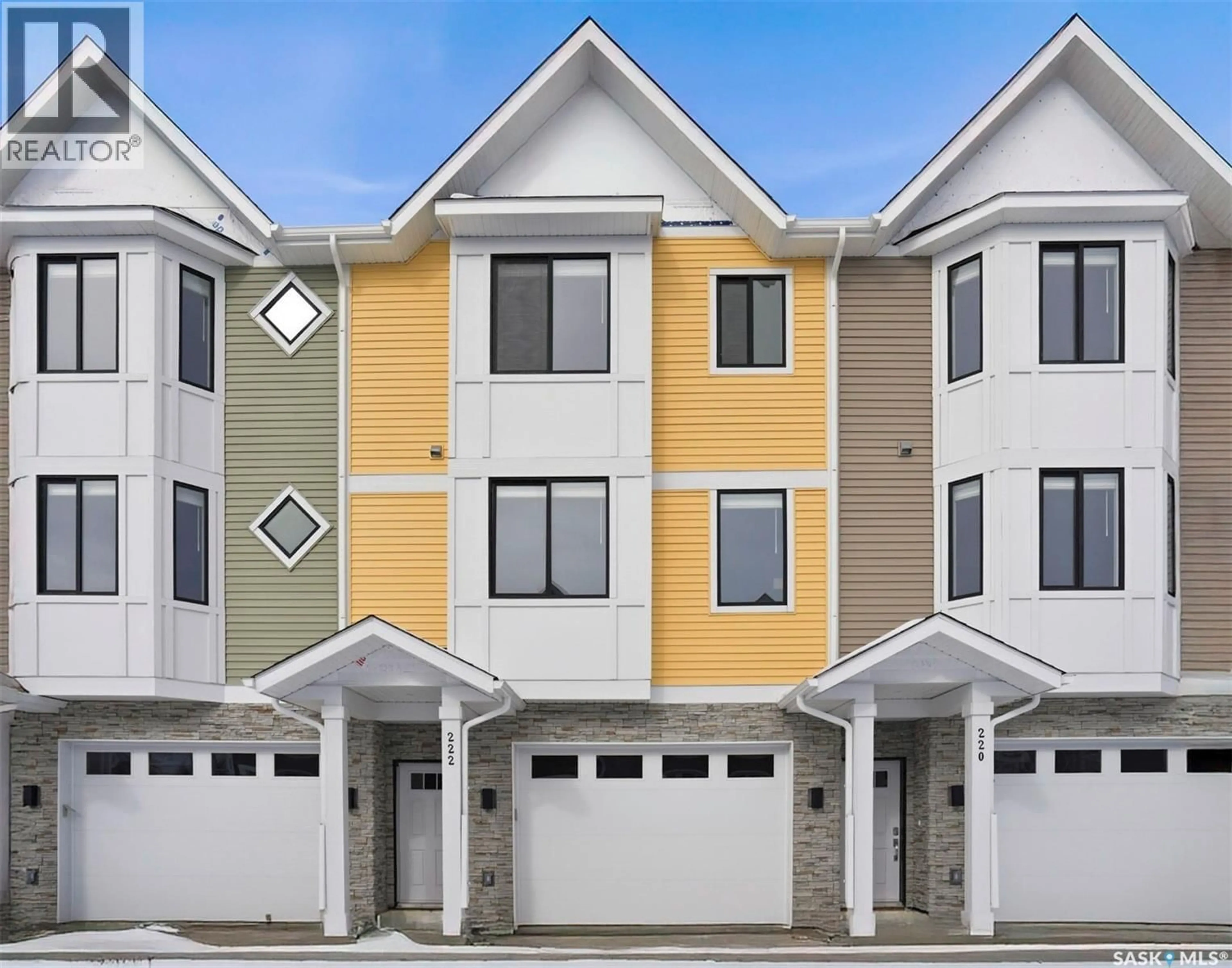 Home with vinyl exterior material, street for 222 - 3220 11TH STREET, Saskatoon Saskatchewan S7M5M4