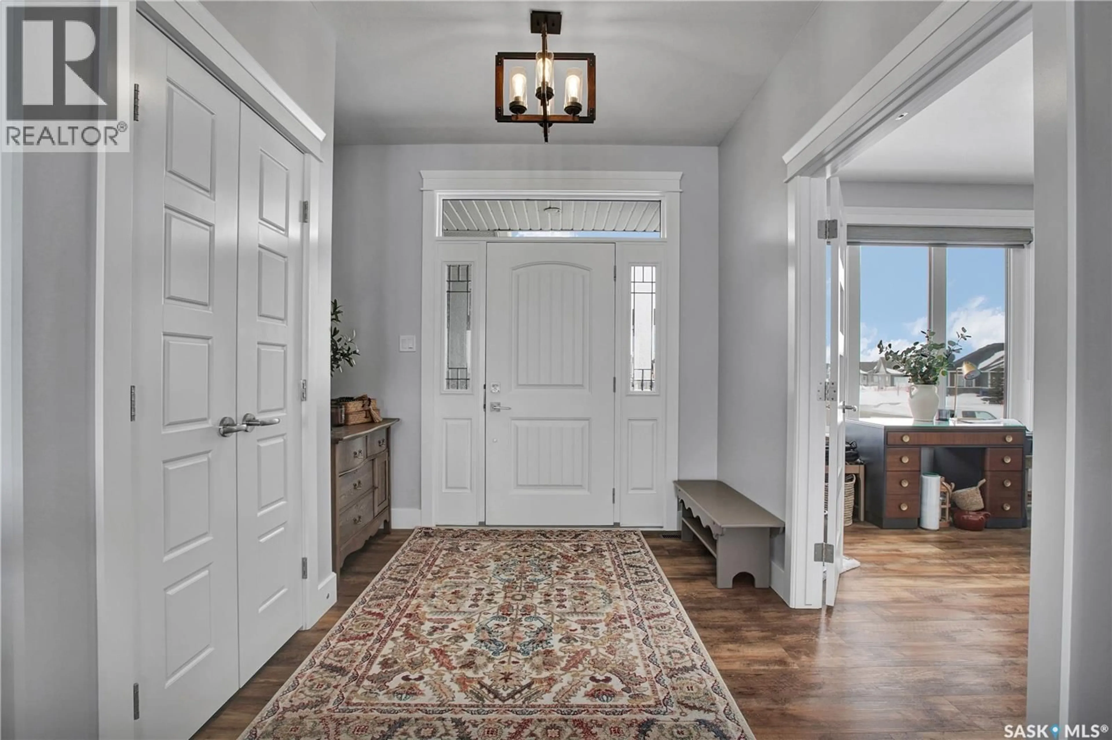 Indoor entryway for 429 PALMER CRESCENT, Warman Saskatchewan S0K4S1