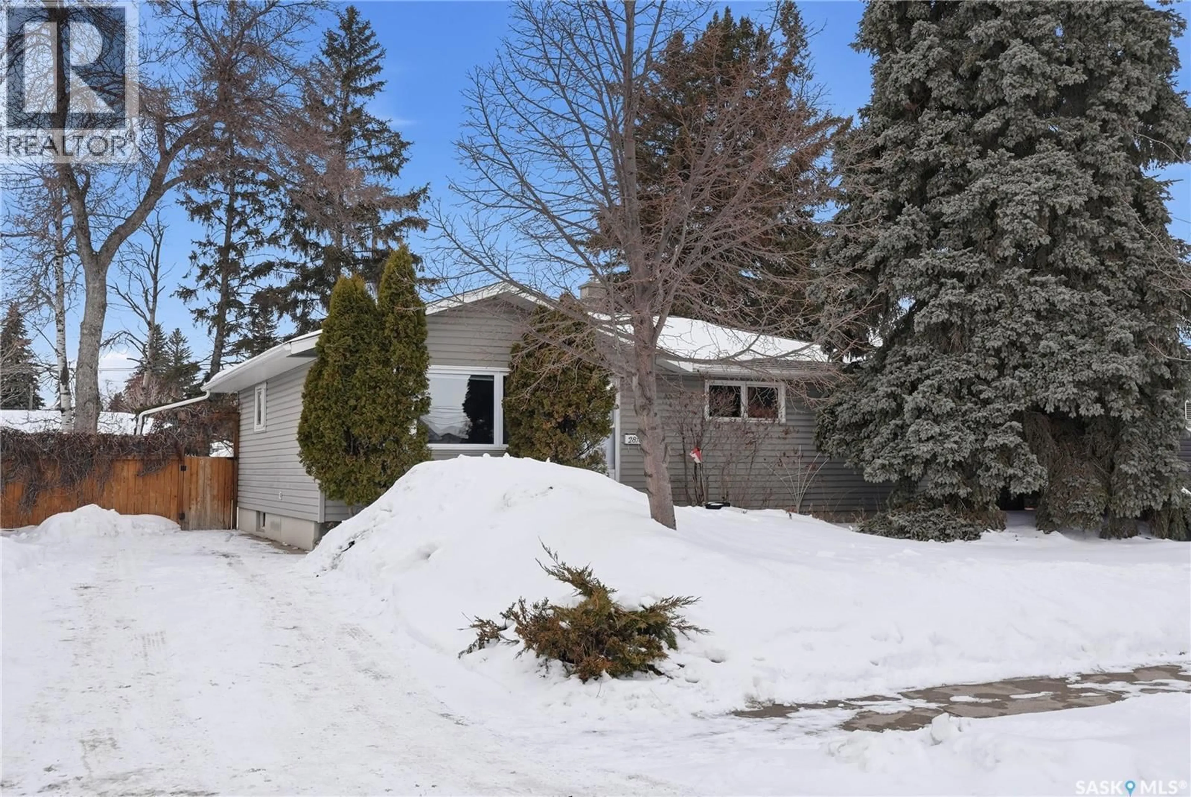 Unknown for 2810 CALDER AVENUE, Saskatoon Saskatchewan S7J1W1