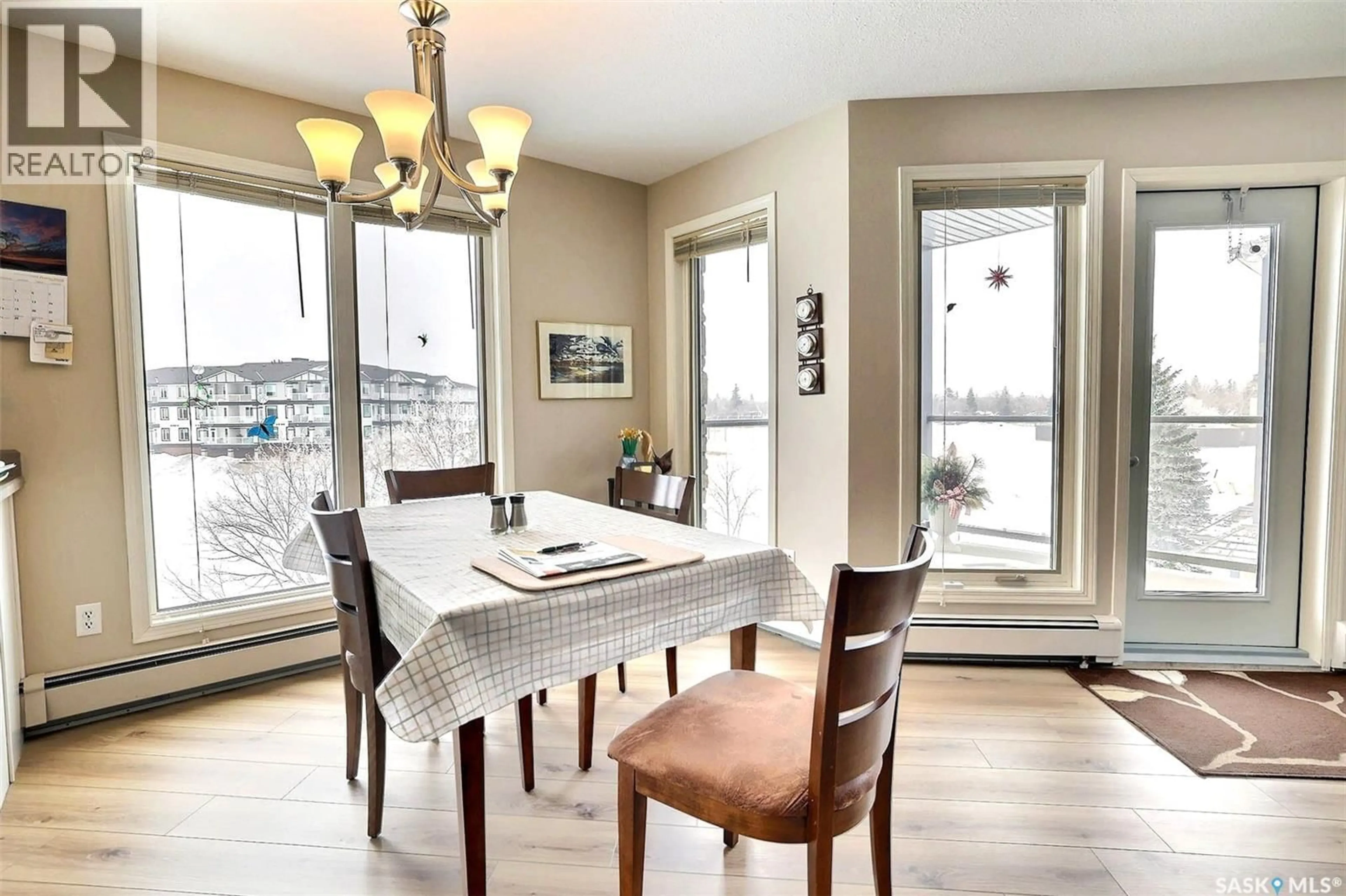 Dining room, wood/laminate floor for 341 3605 ALBERT STREET, Regina Saskatchewan S4S7L4