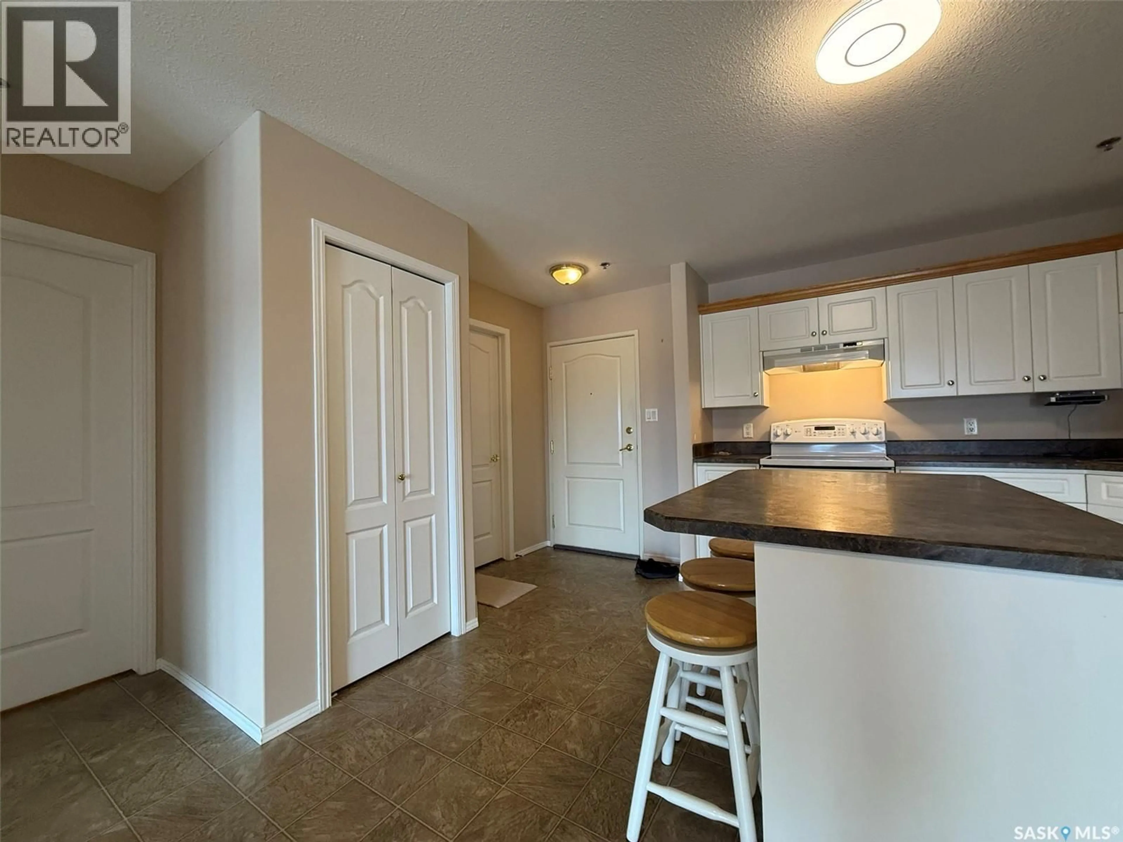 Standard kitchen, unknown for 303 - 1130 MCCARTHY BOULEVARD, Regina Saskatchewan S4X4N6