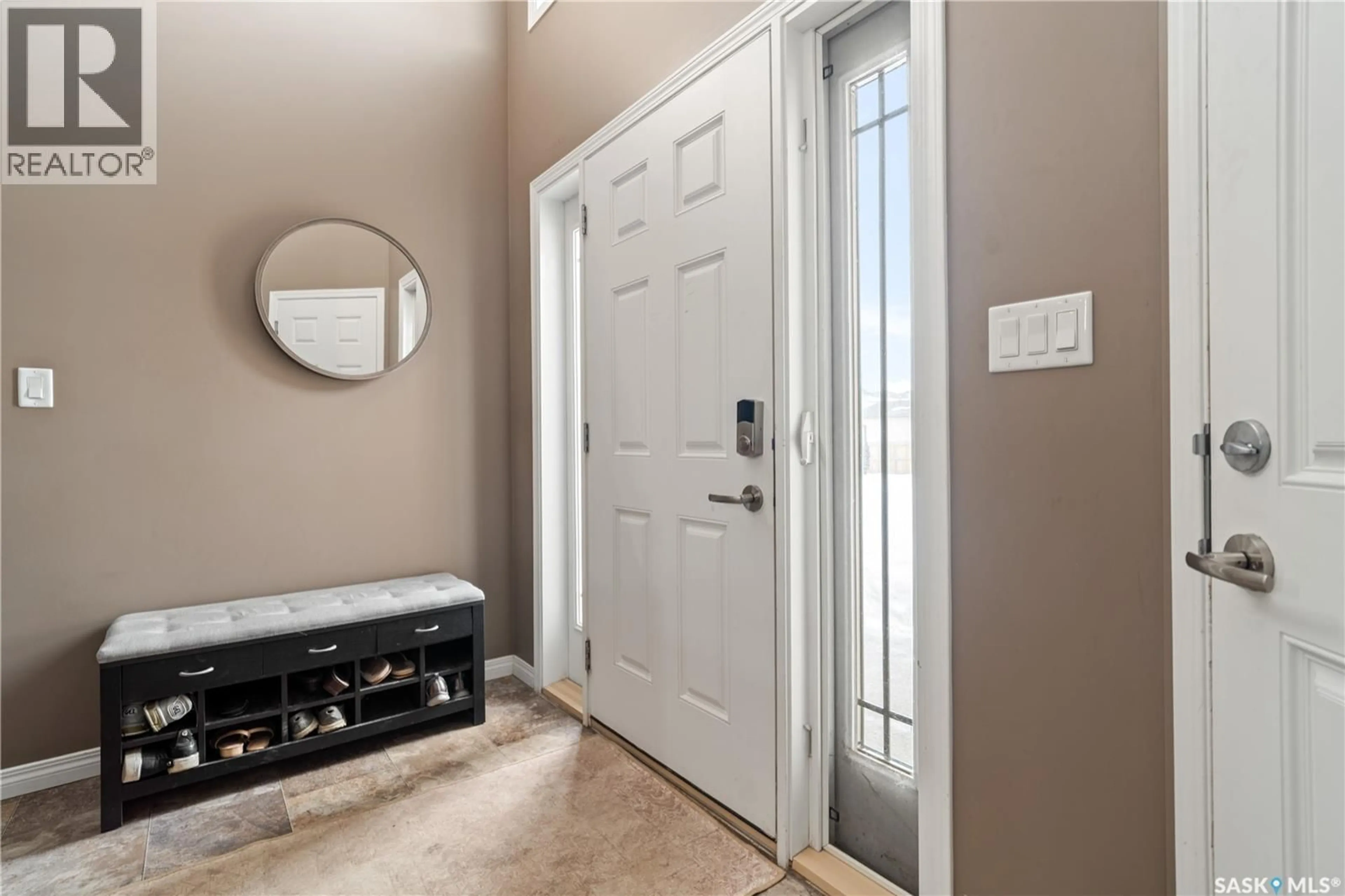Indoor entryway for 8758 HERMAN CRESCENT, Regina Saskatchewan S4Y0B9