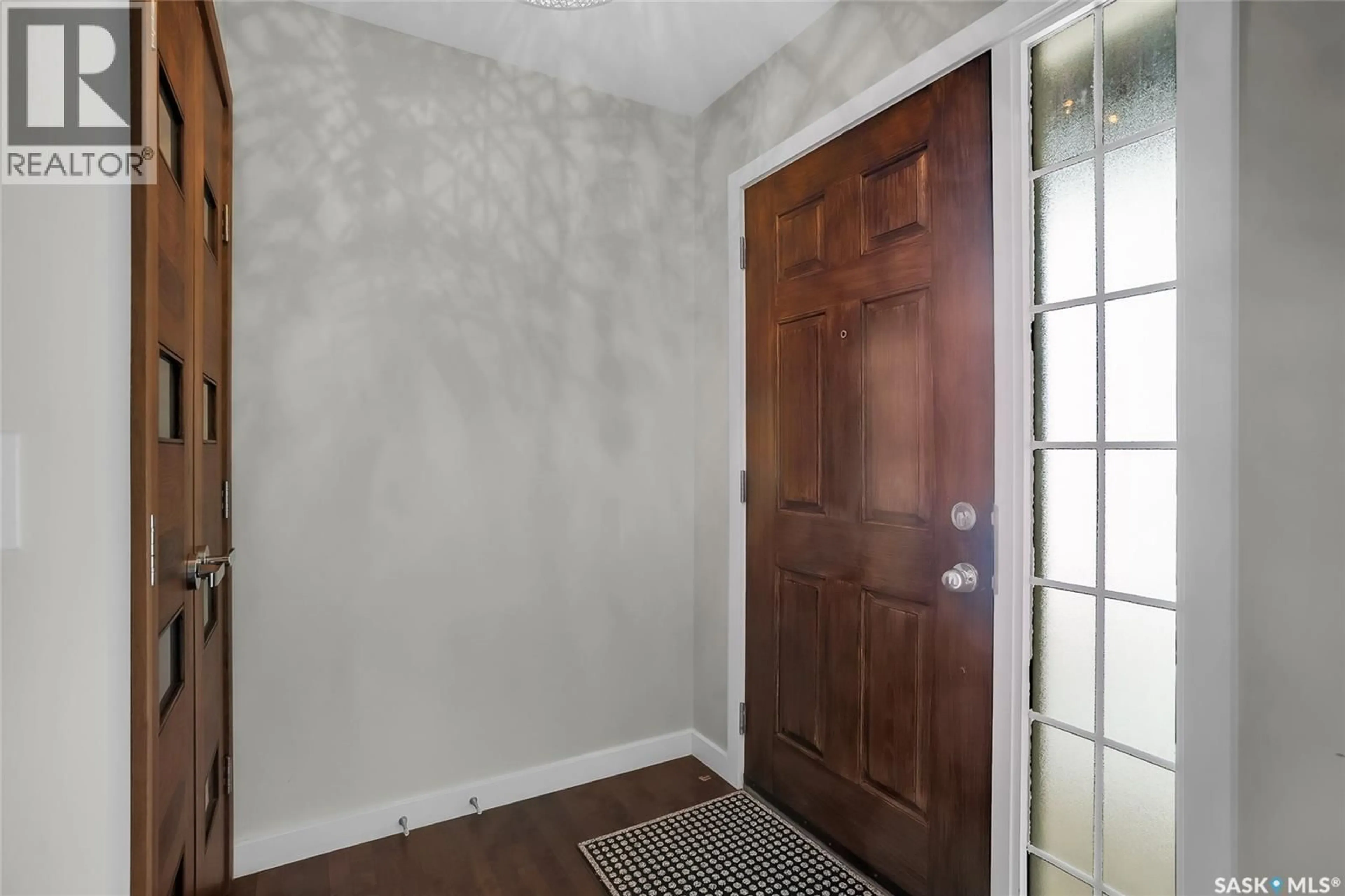 Indoor entryway for 1303 - 313 PATON CRESCENT, Saskatoon Saskatchewan S7W0P6