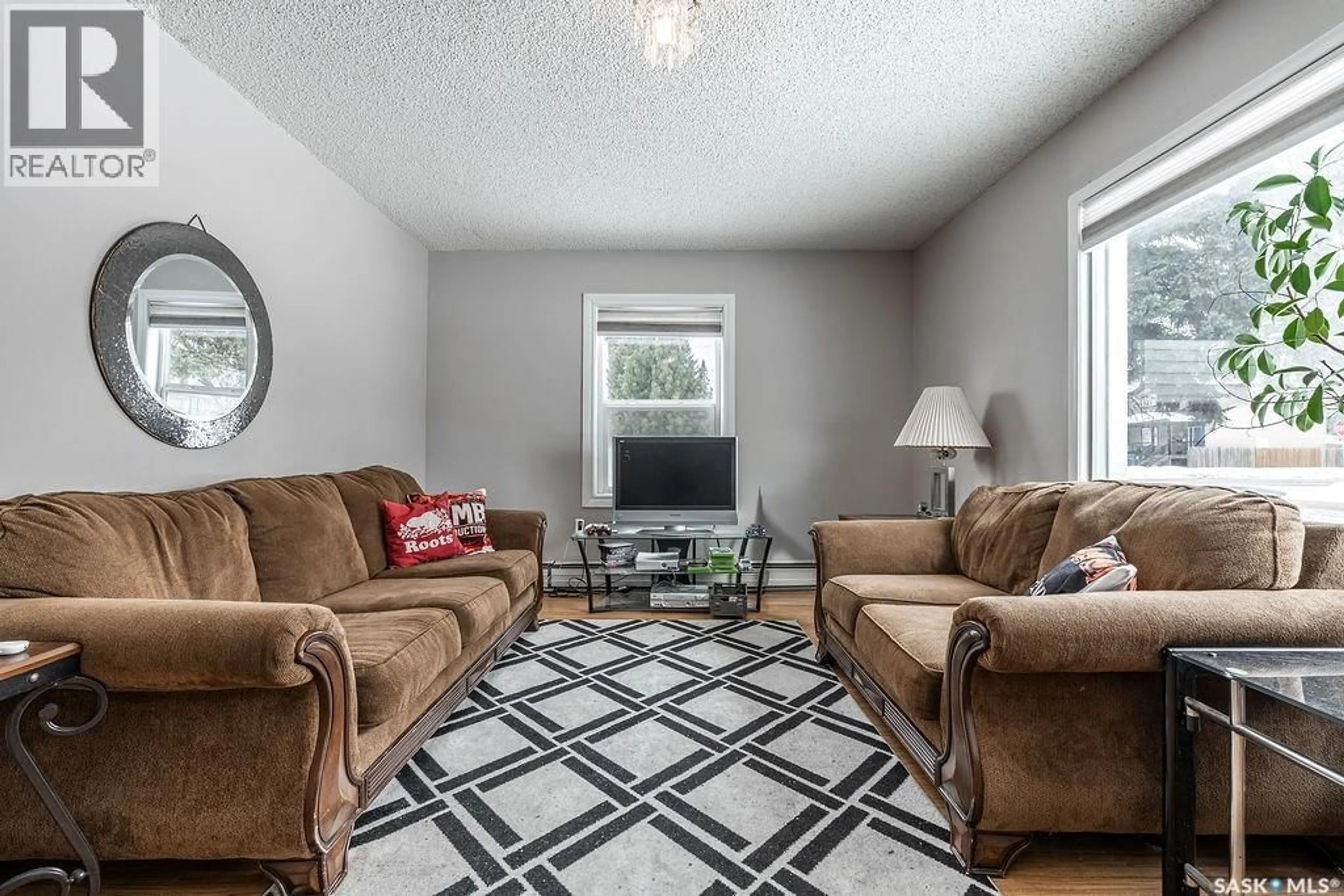 Living room with furniture, unknown for 133 111TH STREET, Saskatoon Saskatchewan S7J3L8