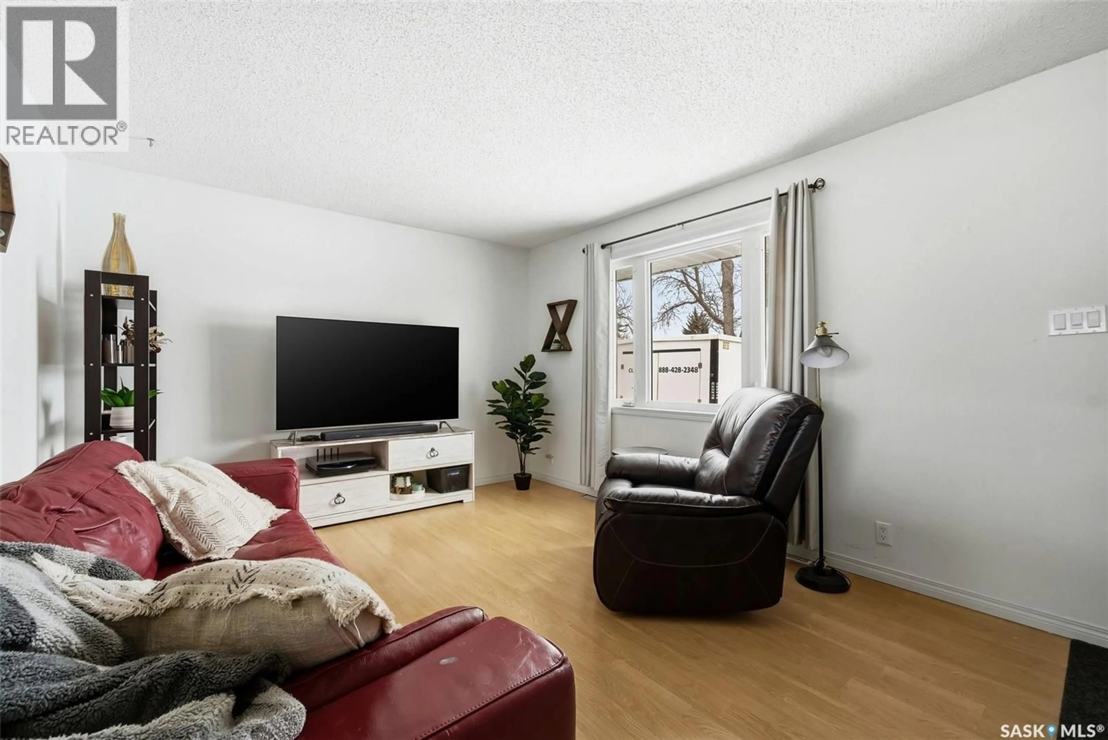 Living room with furniture, unknown for 316 ROYAL STREET, Regina Saskatchewan S4R4Y4
