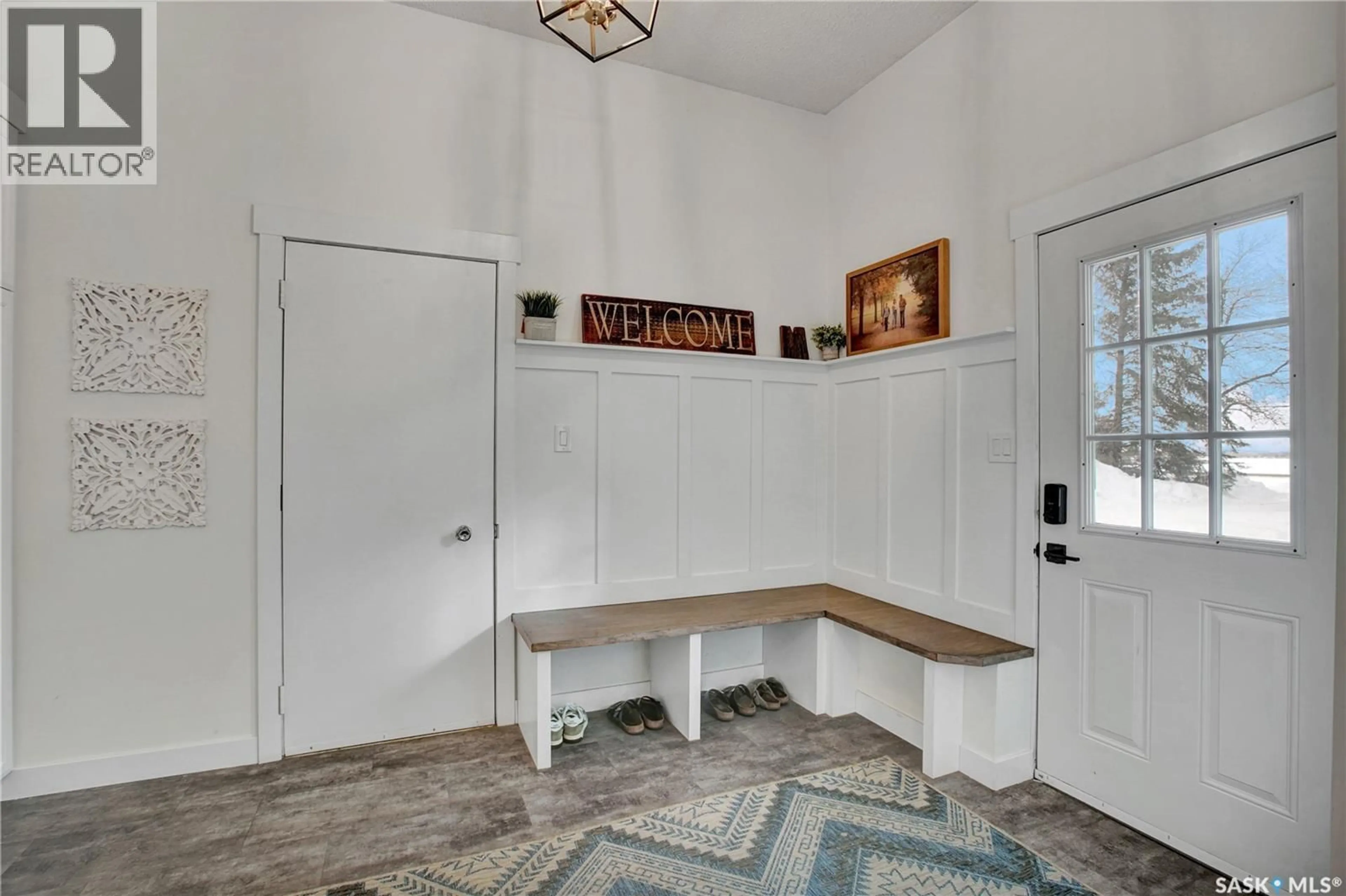 Indoor entryway for OSLER, Corman Park Rm No. 344 Saskatchewan S0K3A0