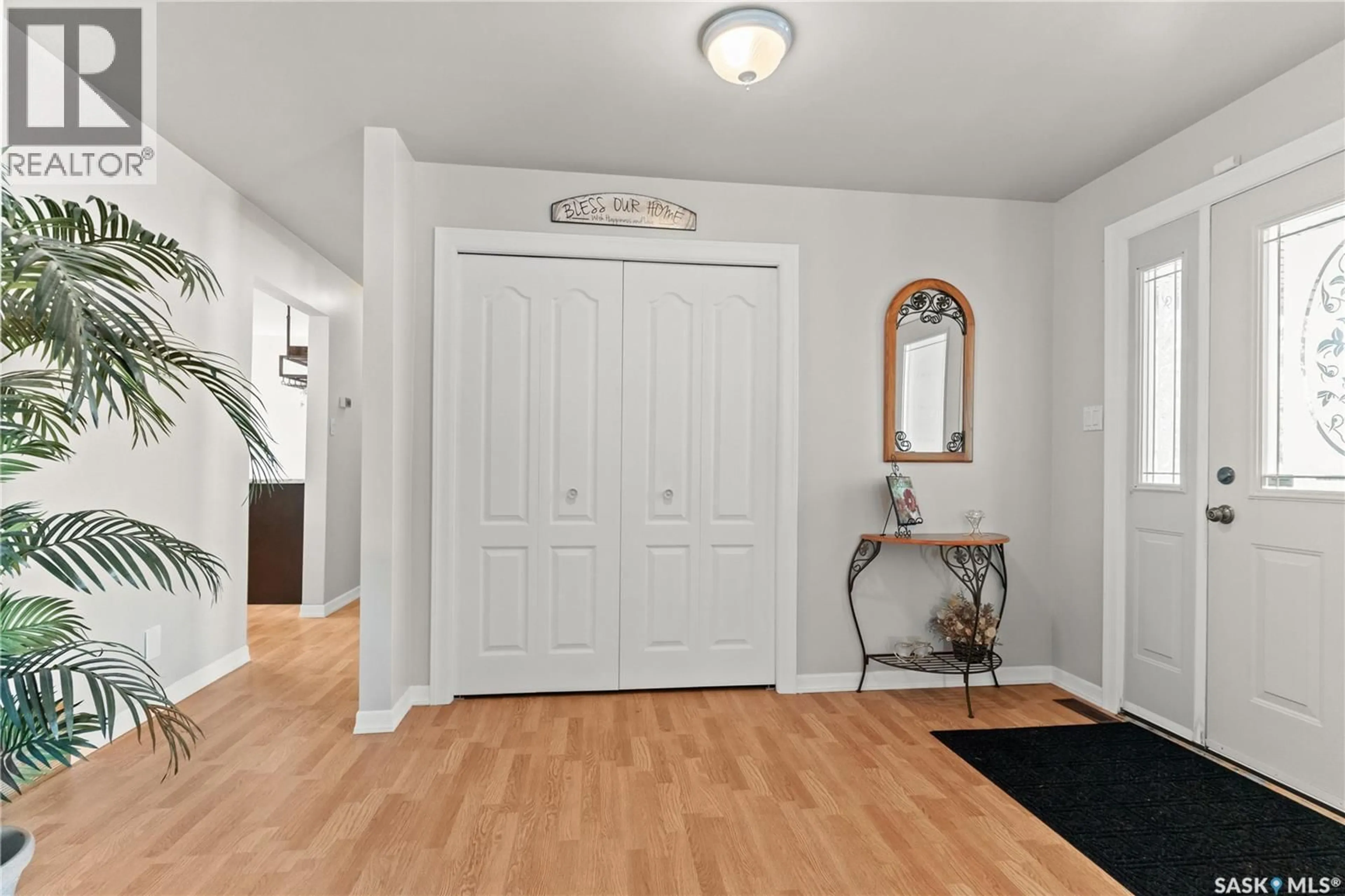 Indoor entryway for 706 2ND AVENUE, Borden Saskatchewan S0K0N0