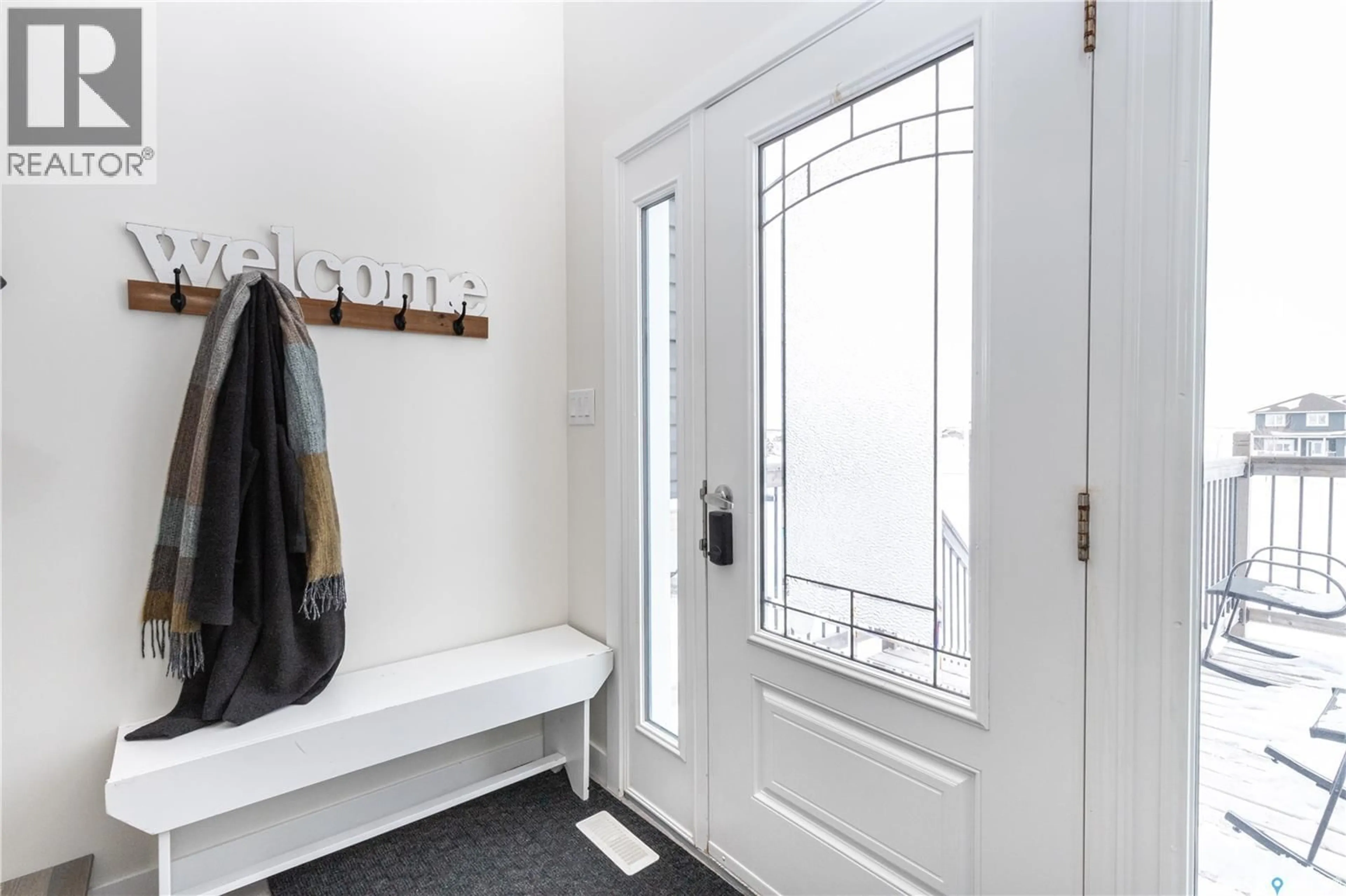 Indoor entryway for 65 MEADOWLARK DRIVE, Blucher Rm No. 343 Saskatchewan S7B0A5