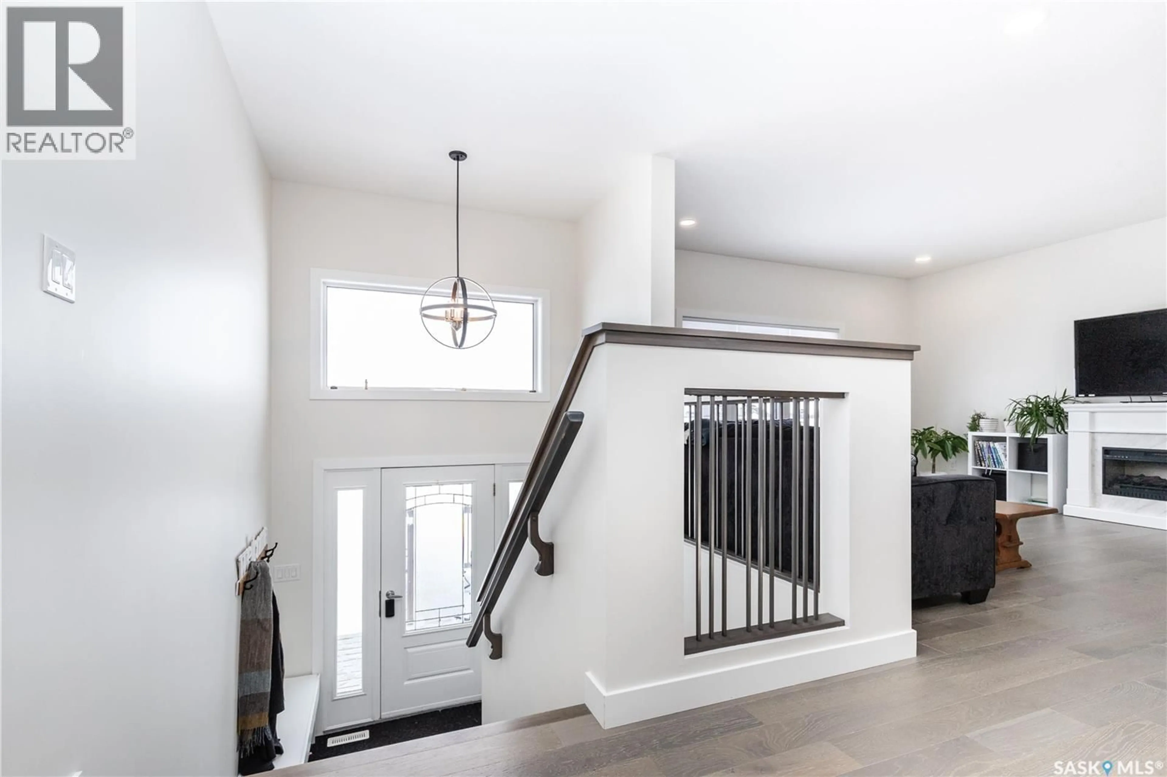 Indoor entryway for 65 MEADOWLARK DRIVE, Blucher Rm No. 343 Saskatchewan S7B0A5