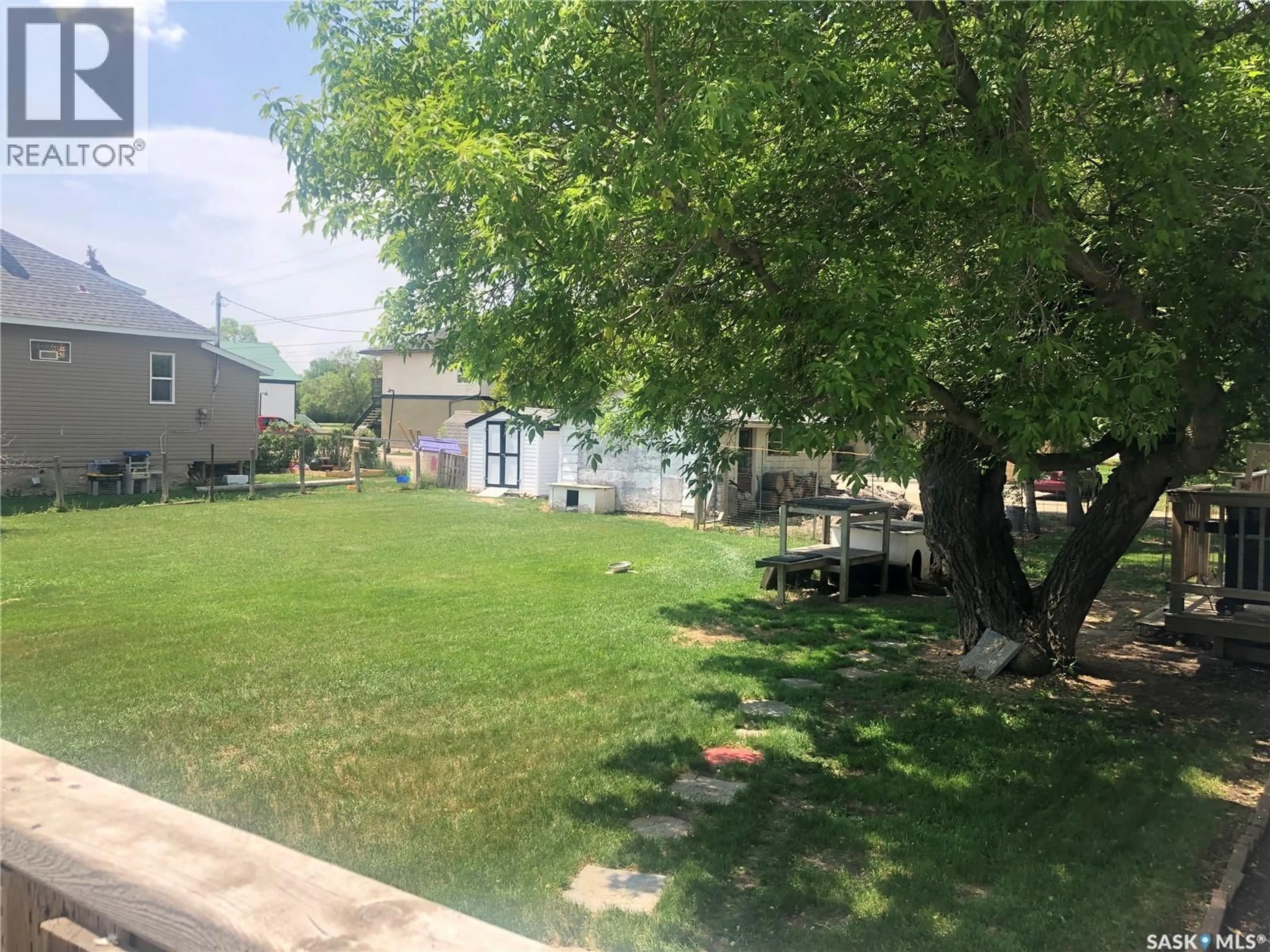 A pic from outside/outdoor area/front of a property/back of a property/a pic from drone, street for 319 CARLYLE STREET, Arcola Saskatchewan S0C0G0