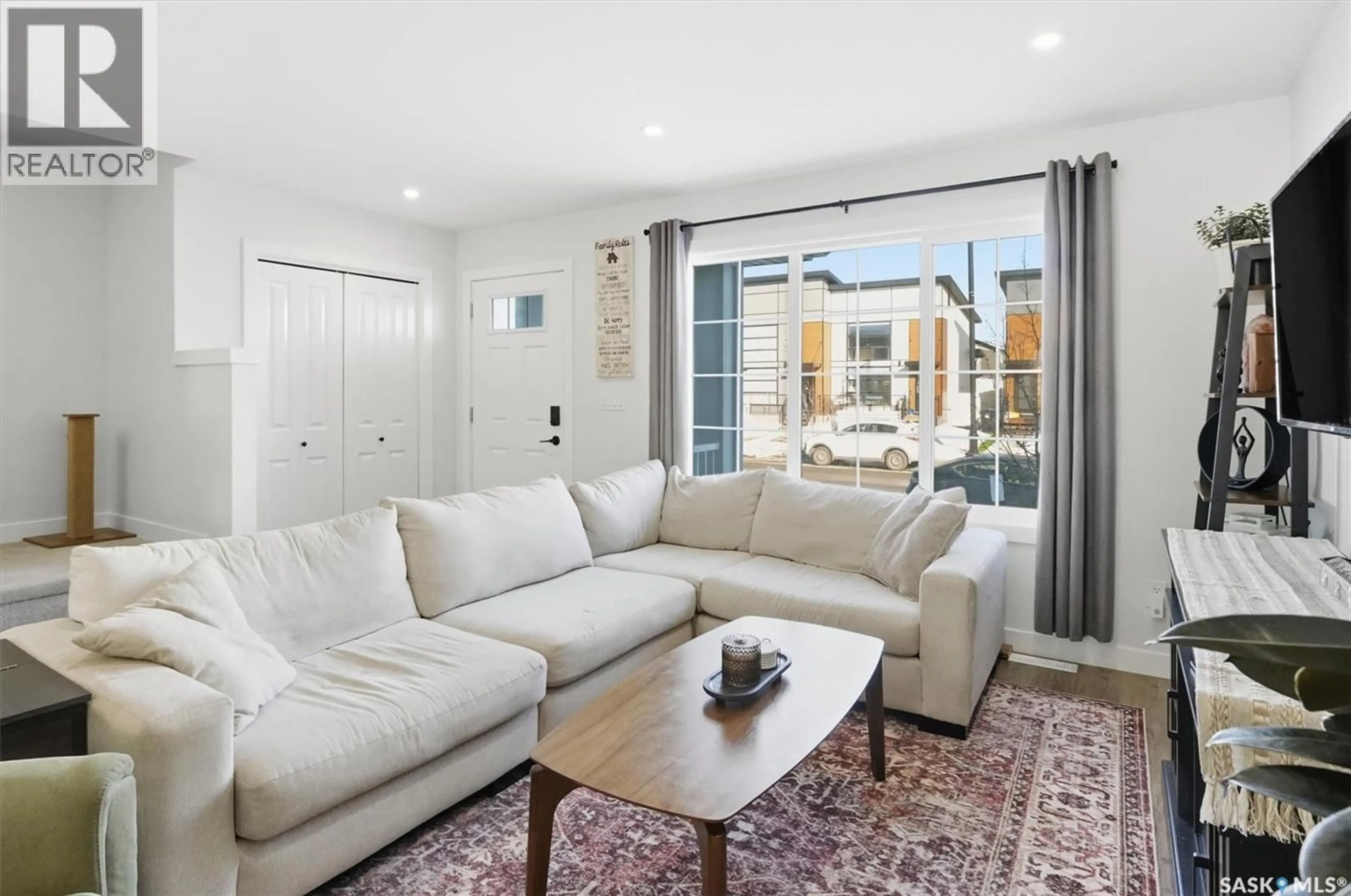 Living room with furniture, unknown for 110 WESTFIELD ROAD, Saskatoon Saskatchewan S7V0Z8