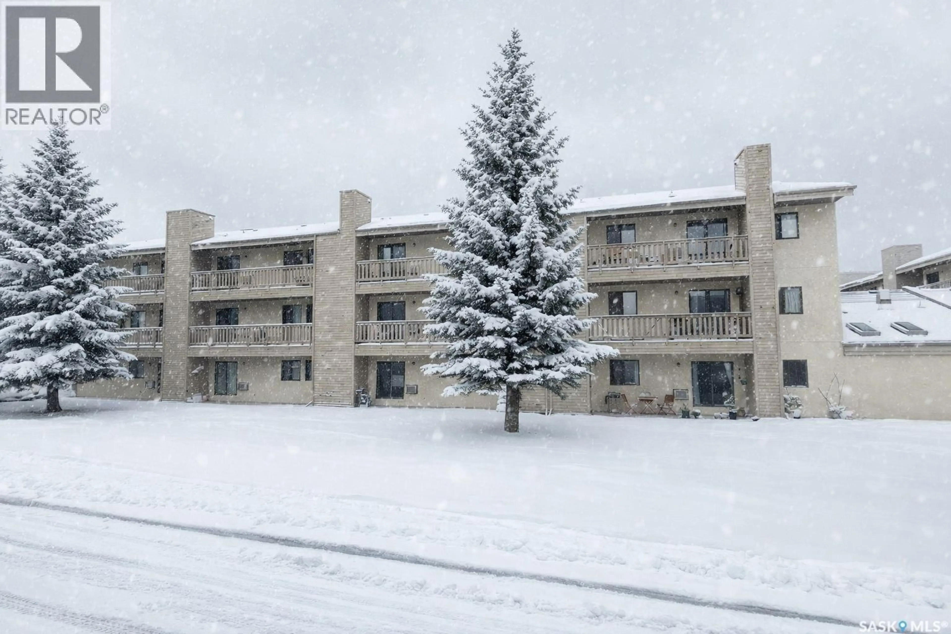 Patio, mountain view for 307 215 TAIT PLACE, Saskatoon Saskatchewan S7H5L5