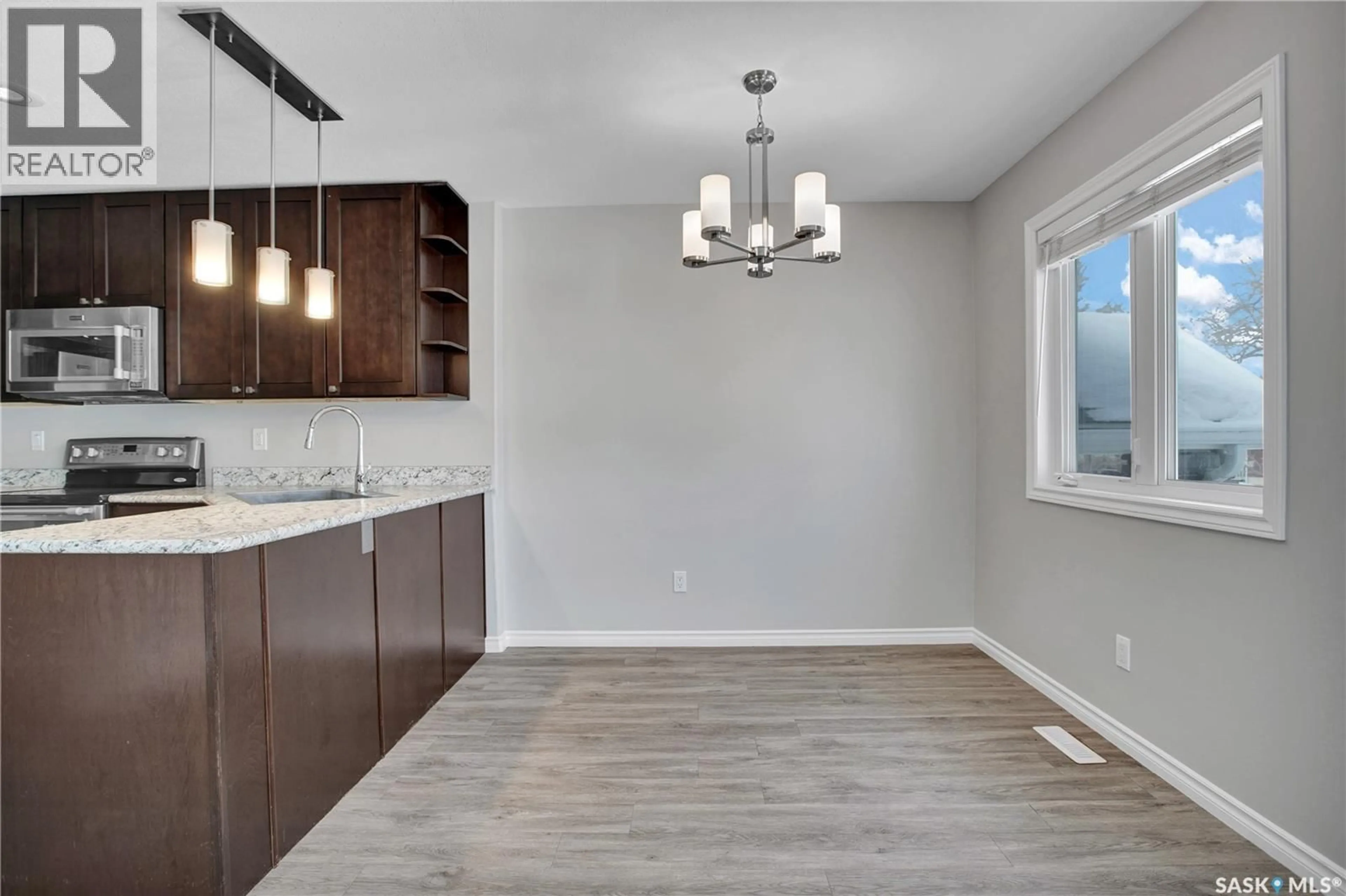 Open concept kitchen, unknown for 305A 109TH STREET, Saskatoon Saskatchewan S7N1R6