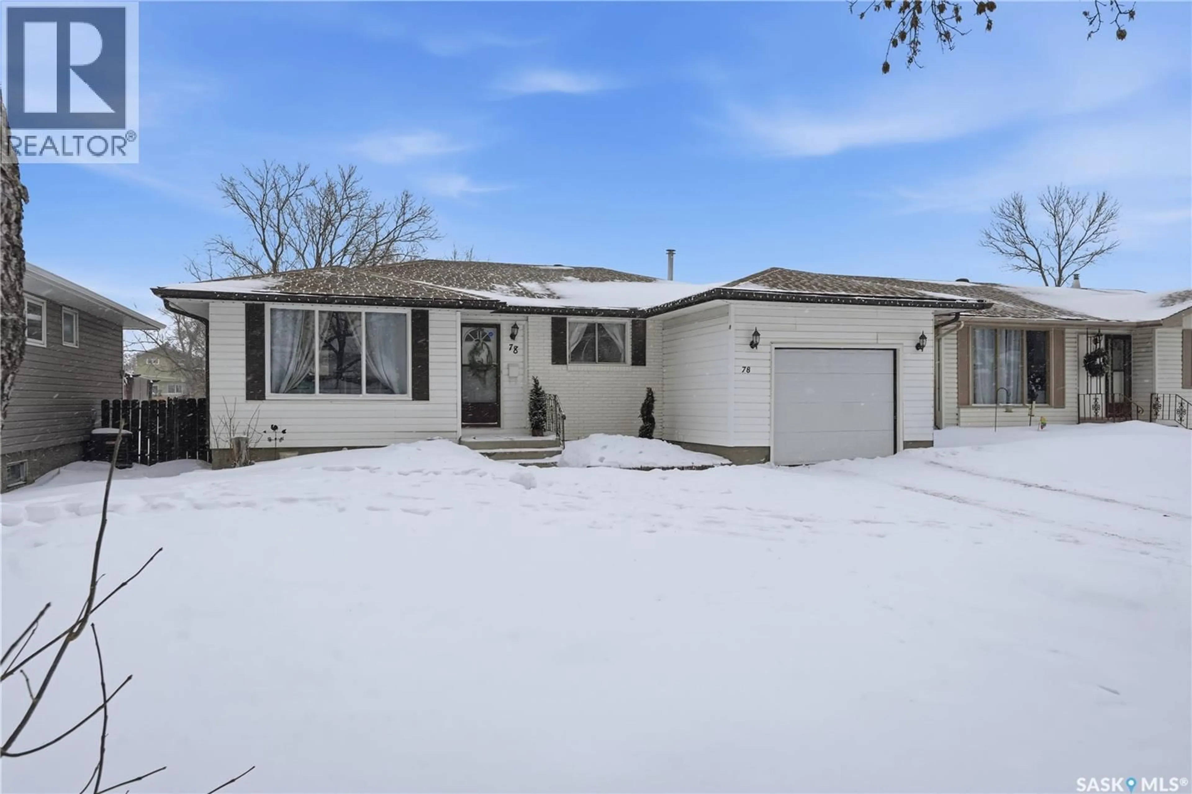 A pic from outside/outdoor area/front of a property/back of a property/a pic from drone, street for 78 AITKEN CRESCENT, Regina Saskatchewan S4R5W7