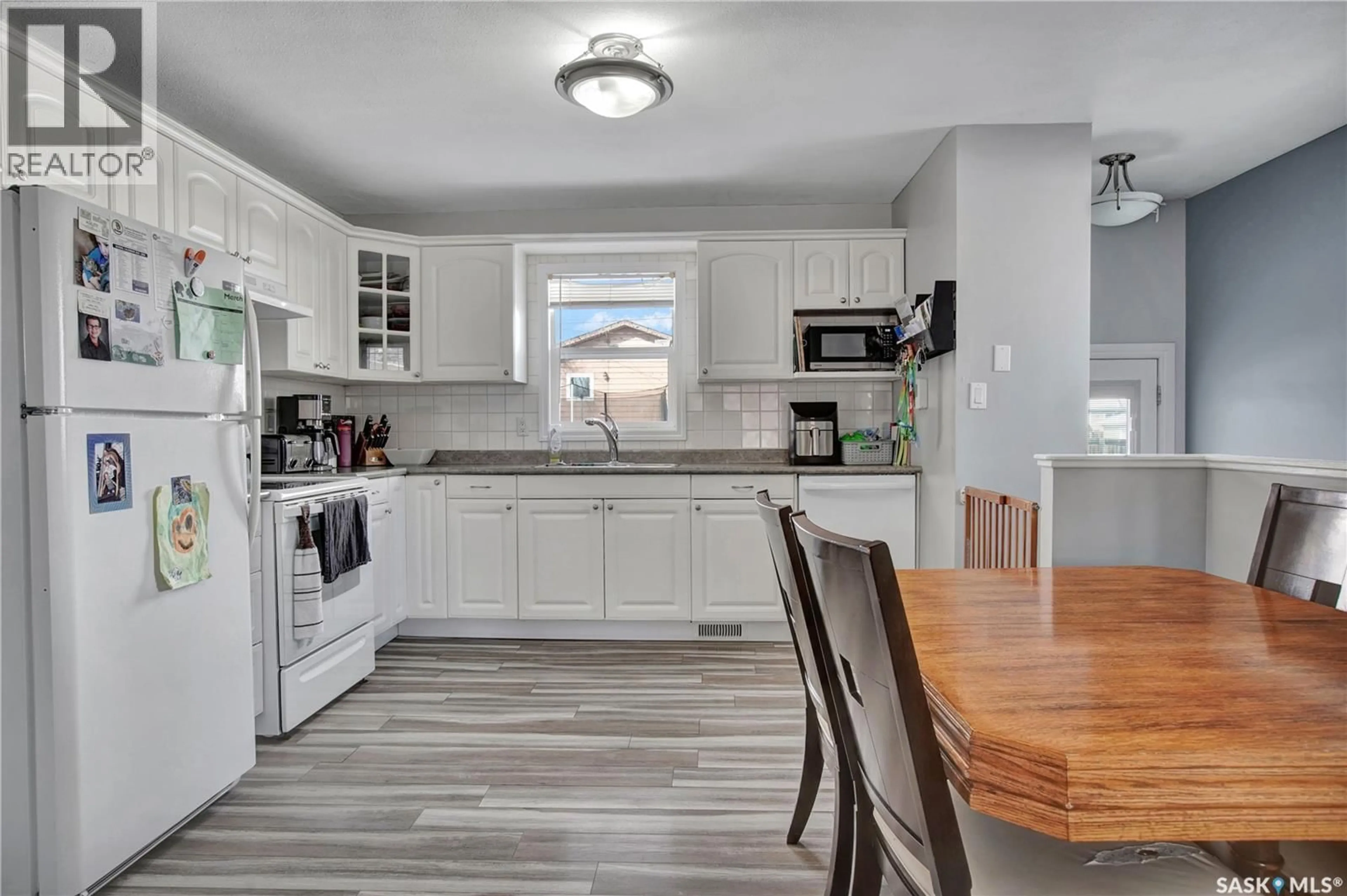 Open concept kitchen, ceramic/tile floor for 202 RIGMOR STREET, Warman Saskatchewan S0K4S0