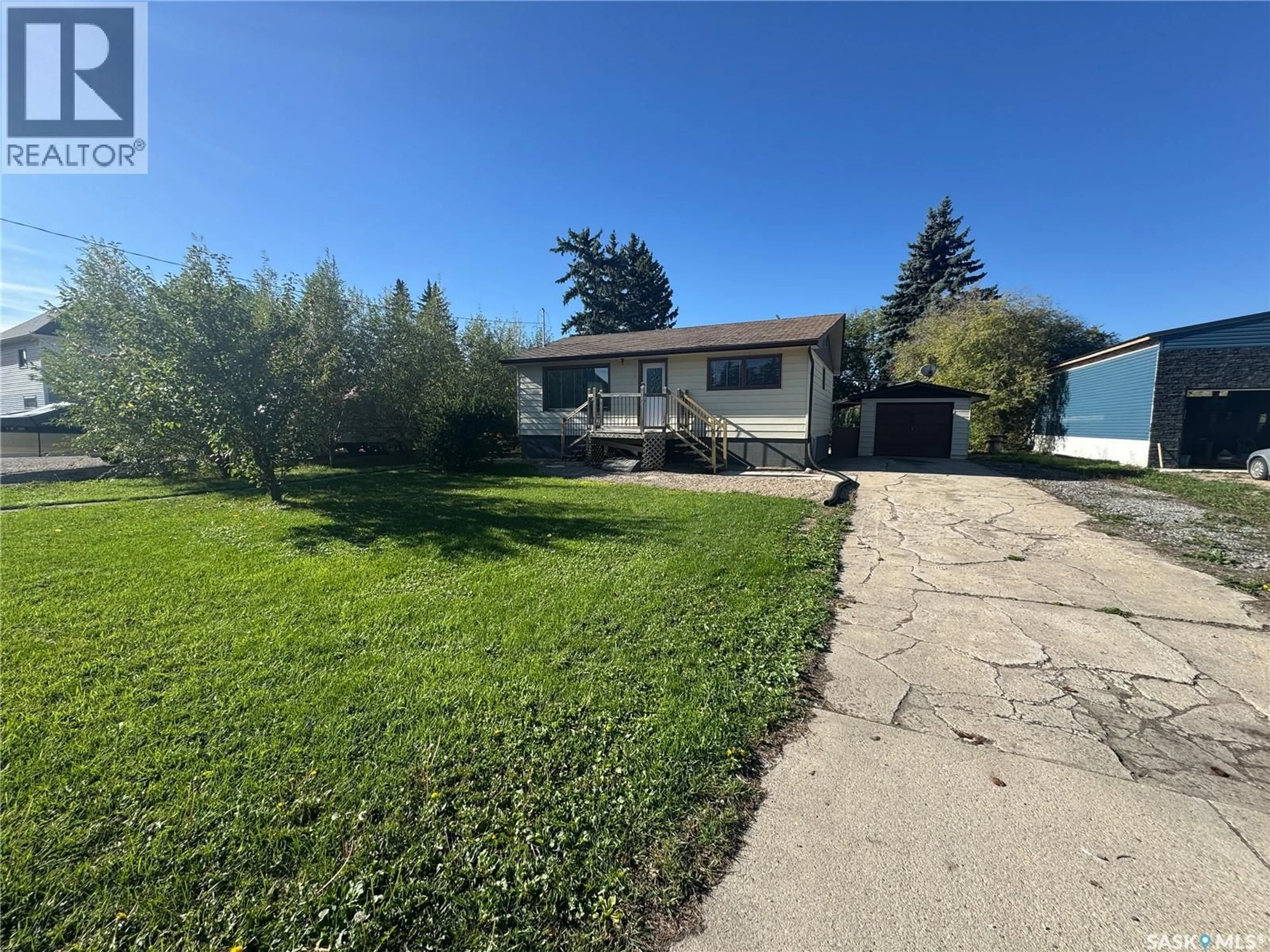 A pic from outside/outdoor area/front of a property/back of a property/a pic from drone, street for 806 HOUGHTON STREET, Indian Head Saskatchewan S0G2K0
