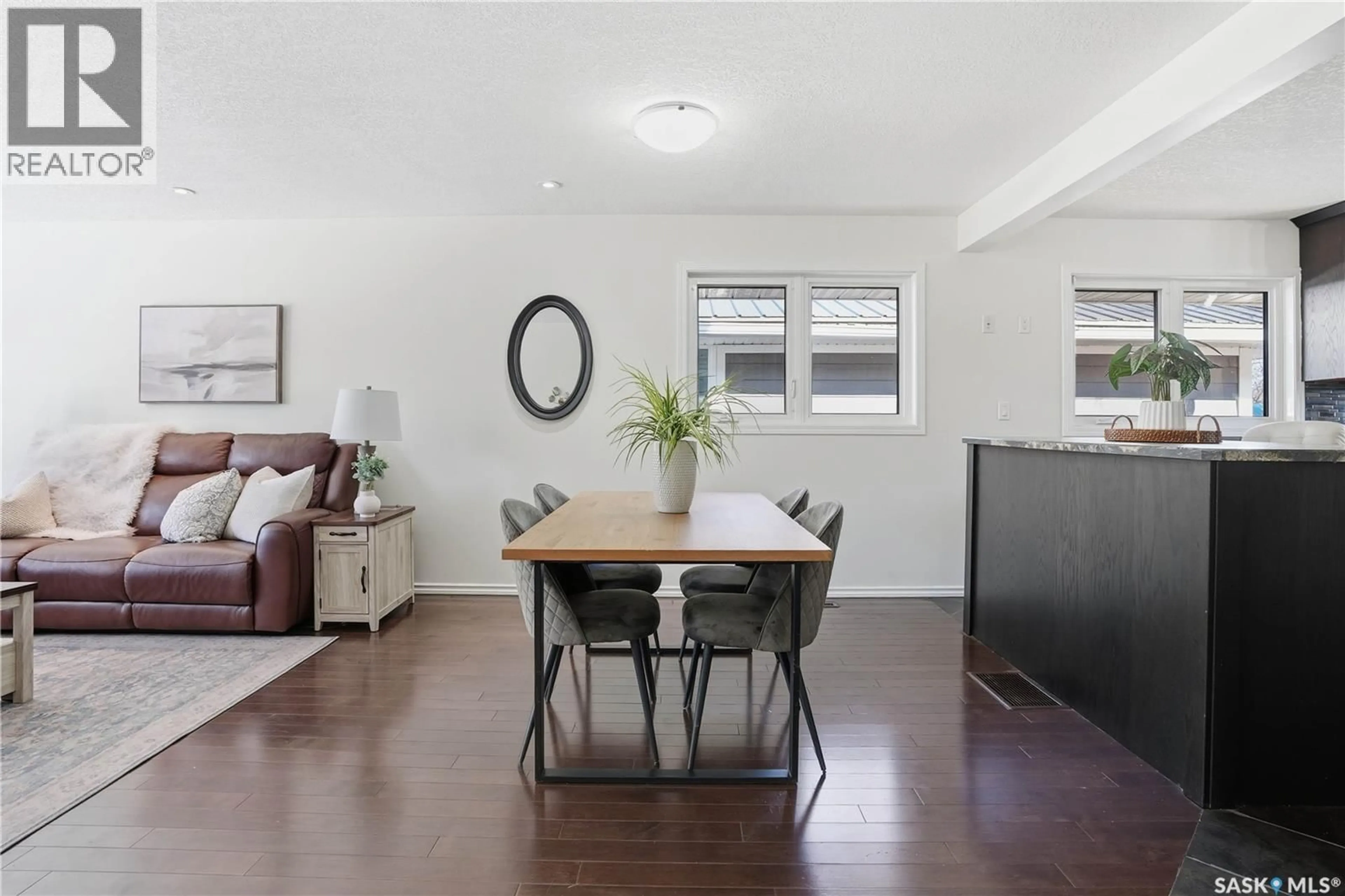 Unknown for 45 GARDINER AVENUE, Regina Saskatchewan S4S4P5