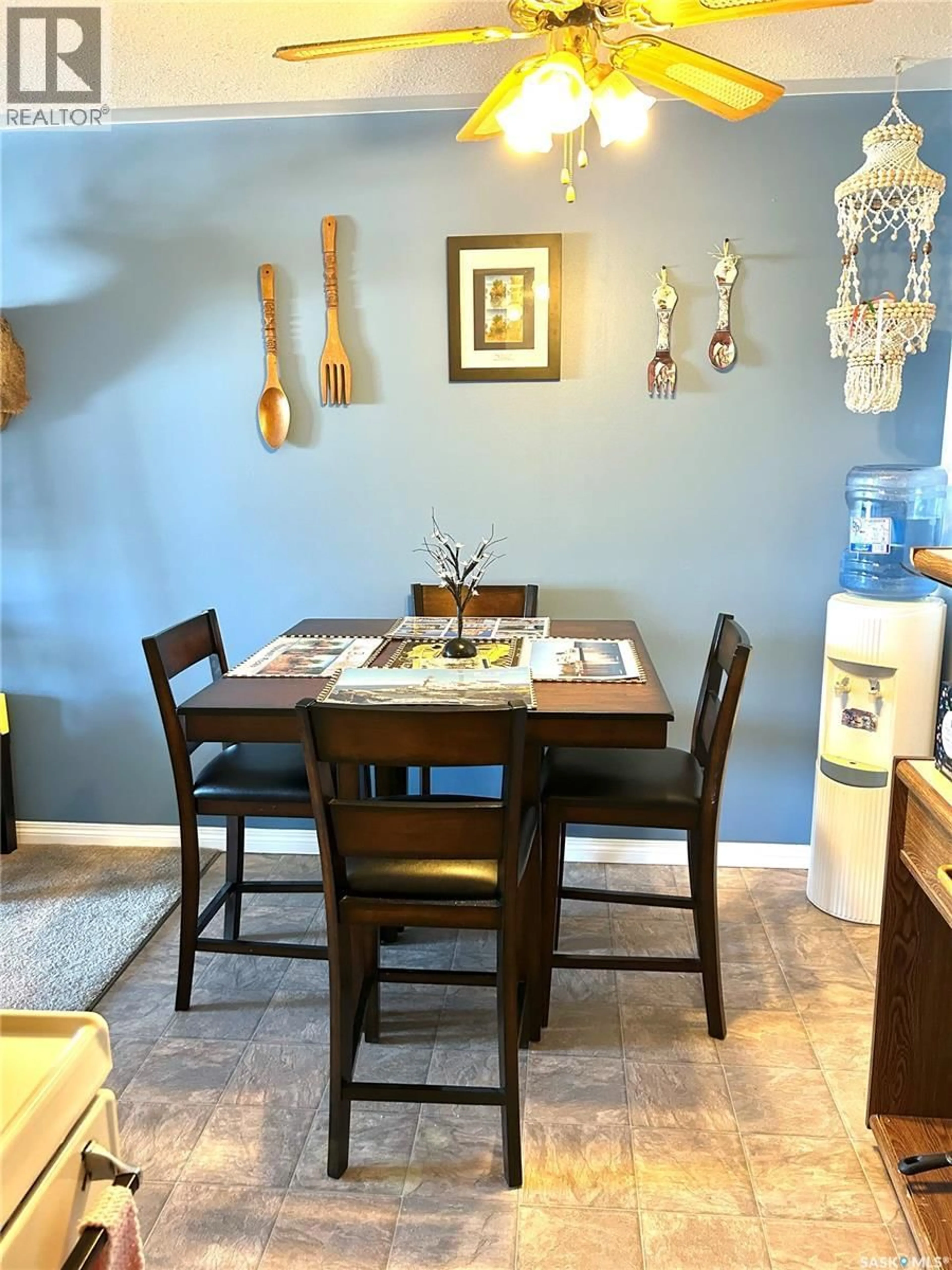 Dining room, ceramic/tile floor for 1580 - 417 OLIVE DIEFENBAKER DRIVE, Prince Albert Saskatchewan S6V7M6