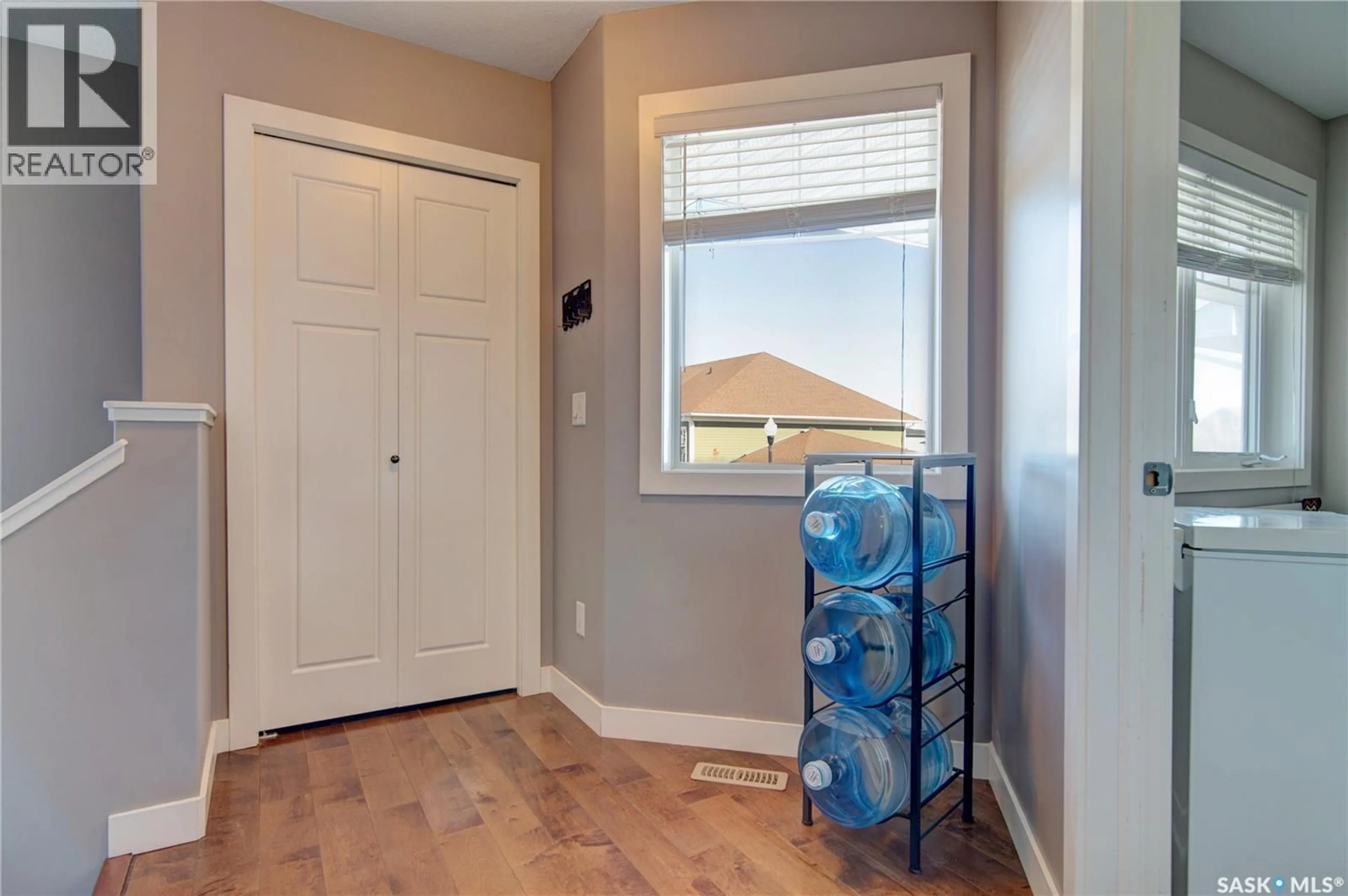 Indoor entryway for 3283 GREEN BANK ROAD, Regina Saskatchewan S4V1P4