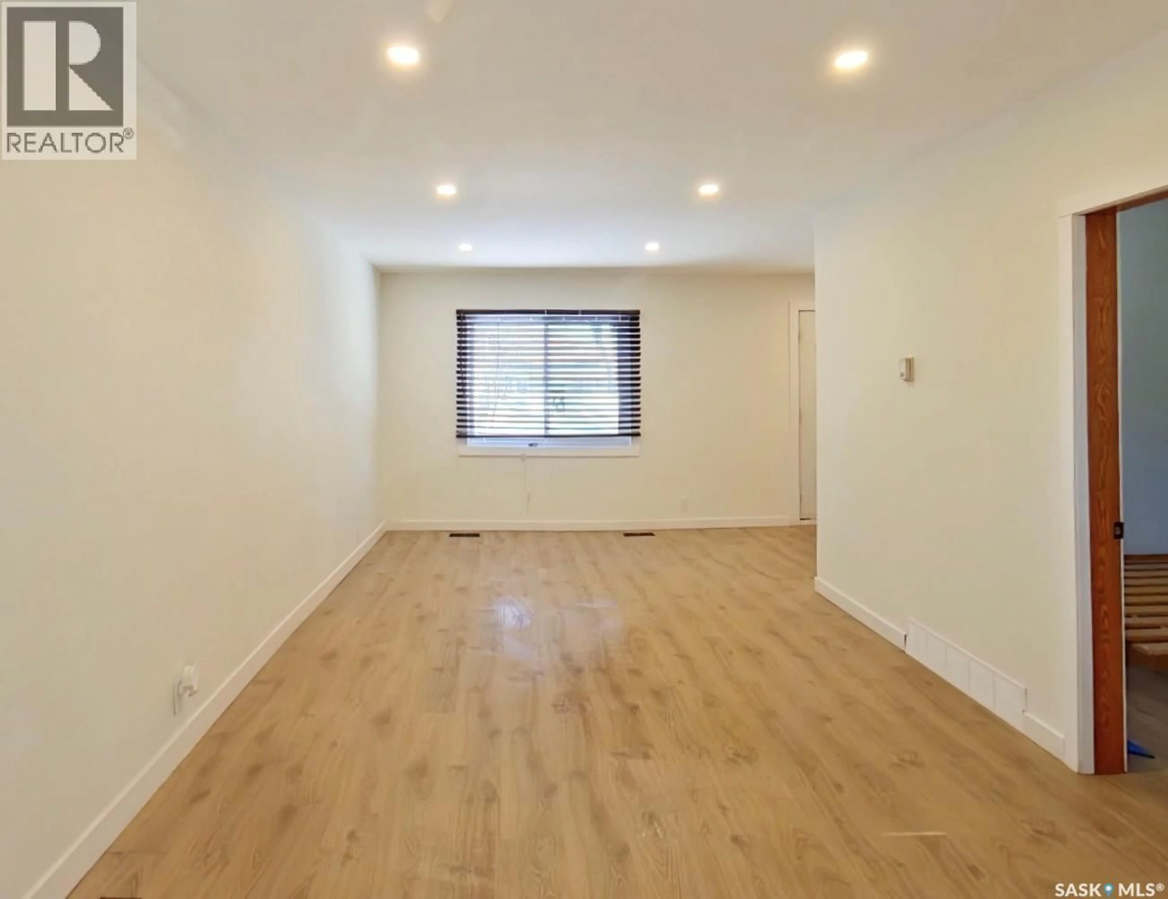 A pic of a room for 651 QUEEN STREET, Regina Saskatchewan S4T4A2