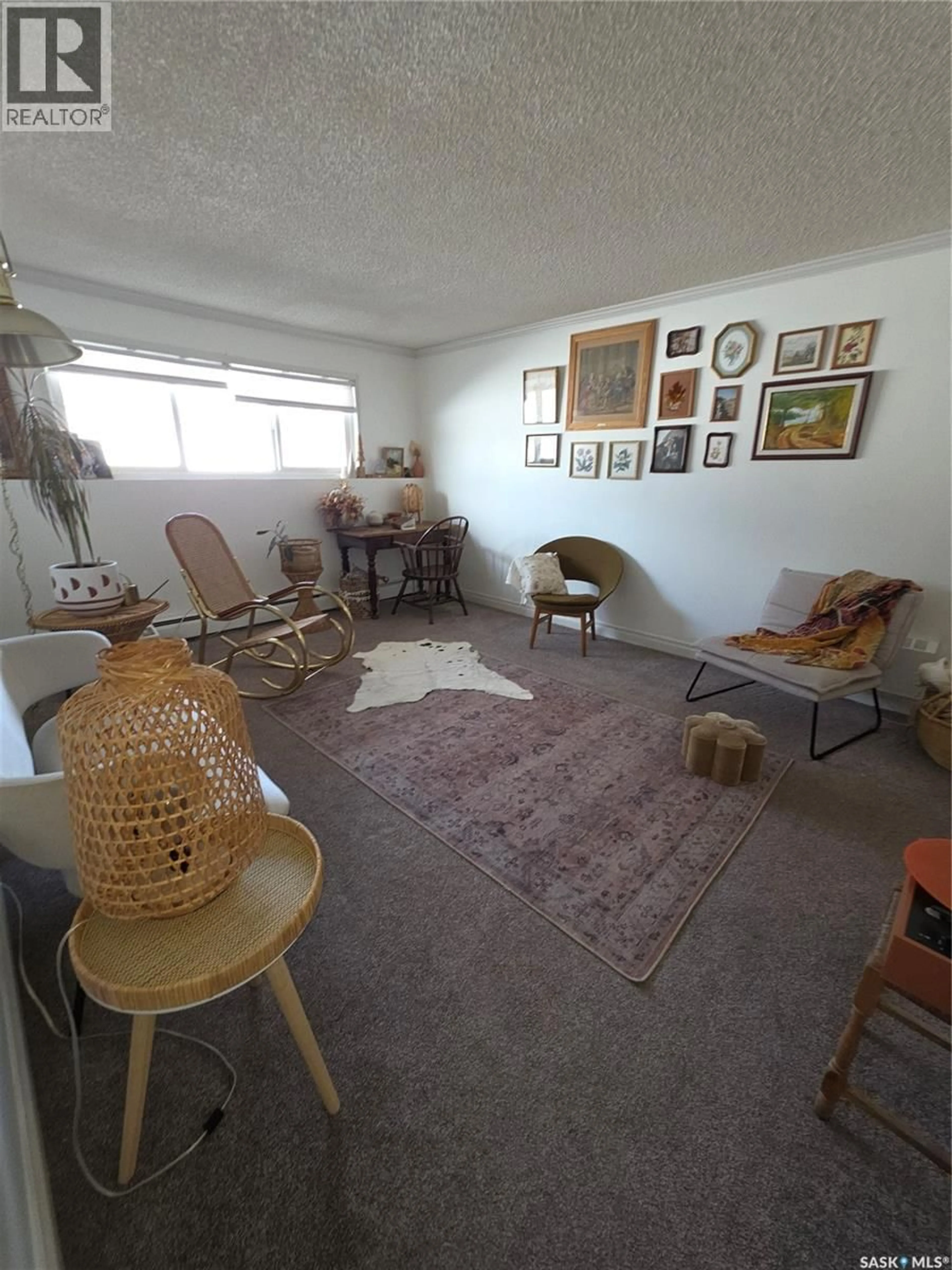 A pic of a room for 5 3809 LUTHER PLACE, Saskatoon Saskatchewan S7H4B1