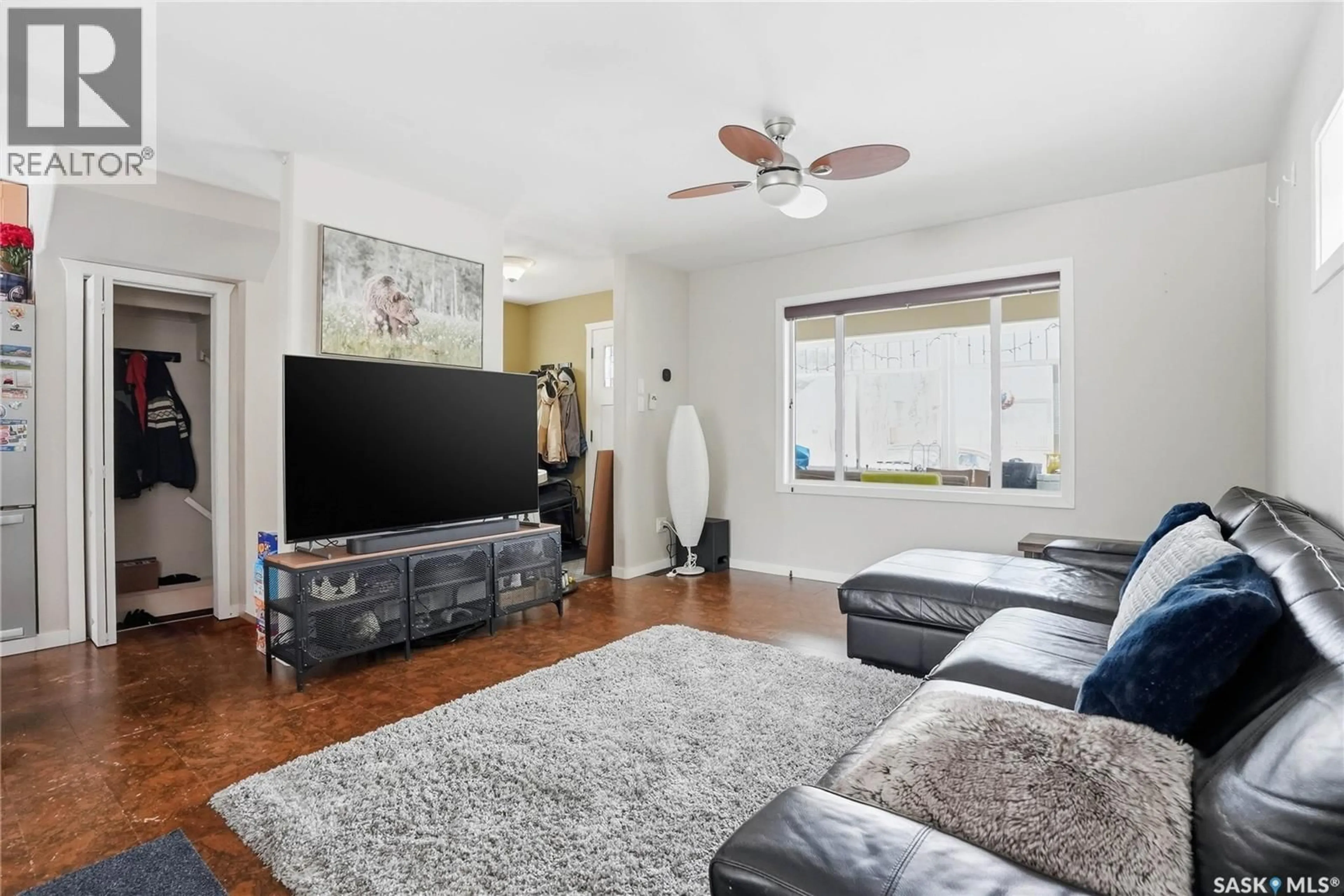 Living room with furniture, unknown for 514 4TH STREET, Saskatoon Saskatchewan S7H1J7