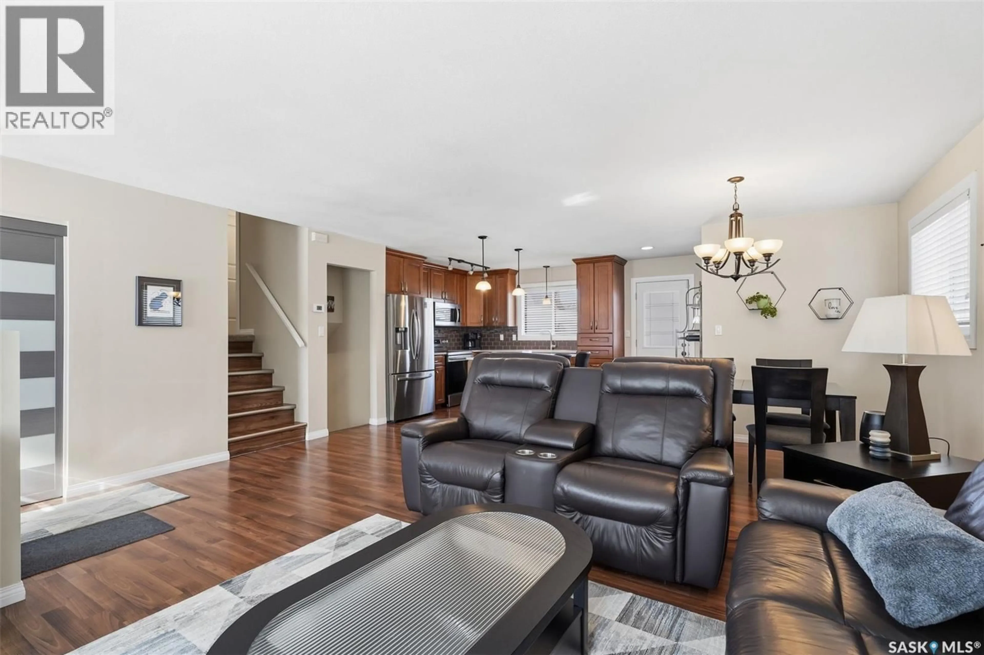 Living room with furniture, unknown for 138 QUILL CRESCENT, Saskatoon Saskatchewan S7K4T9