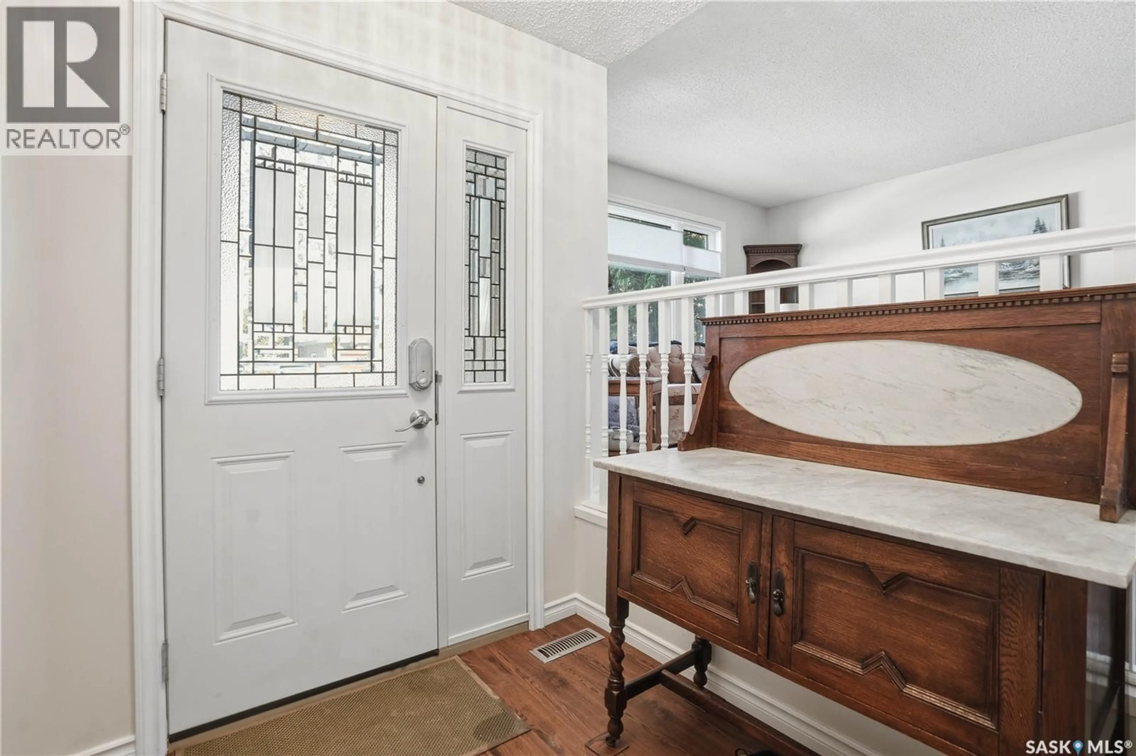 Indoor entryway for 3338 WESTMINSTER ROAD, Regina Saskatchewan S4V0S4