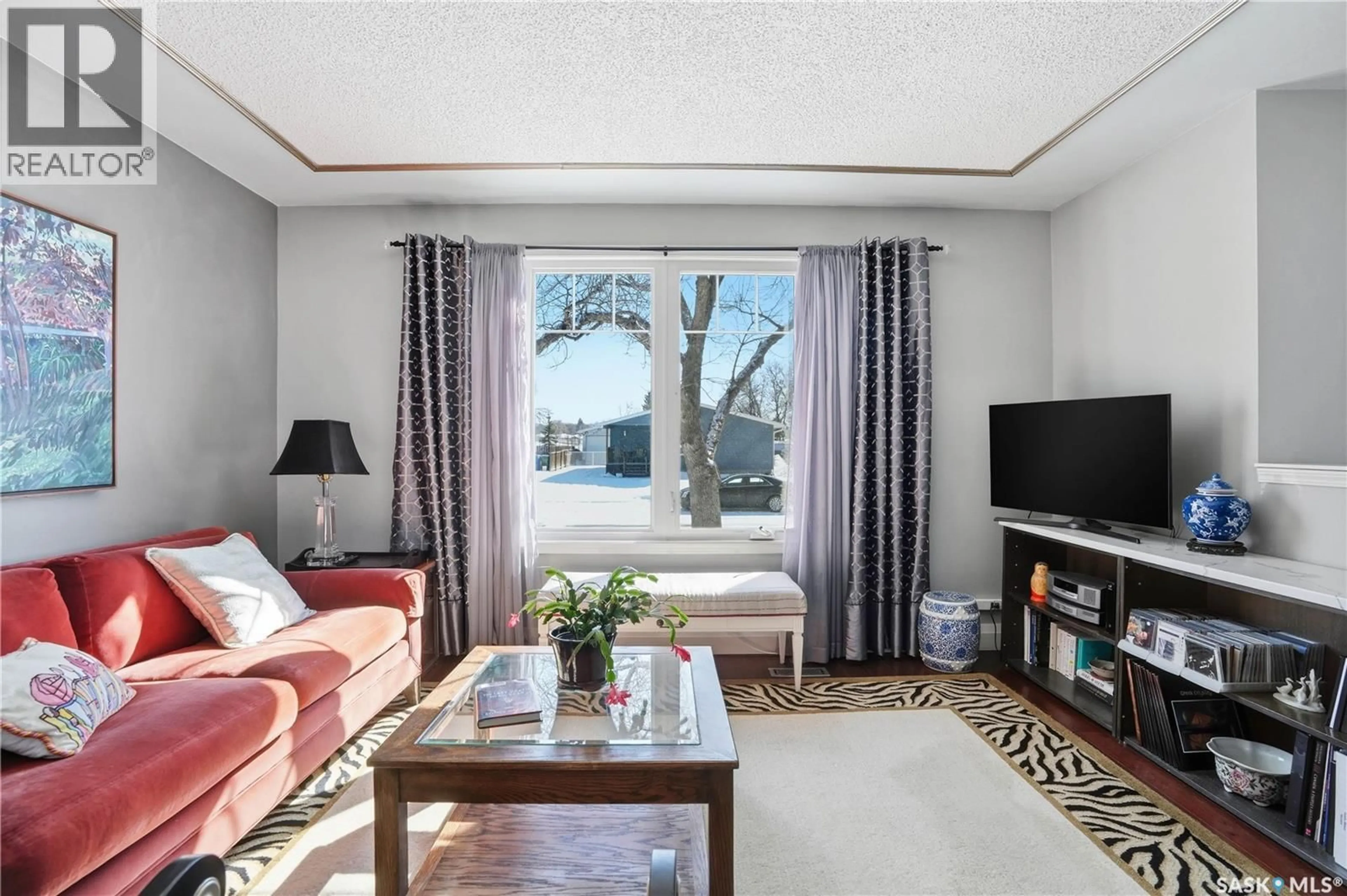 Living room with furniture, unknown for 231 MAGEE CRESCENT, Regina Saskatchewan S4R6K6