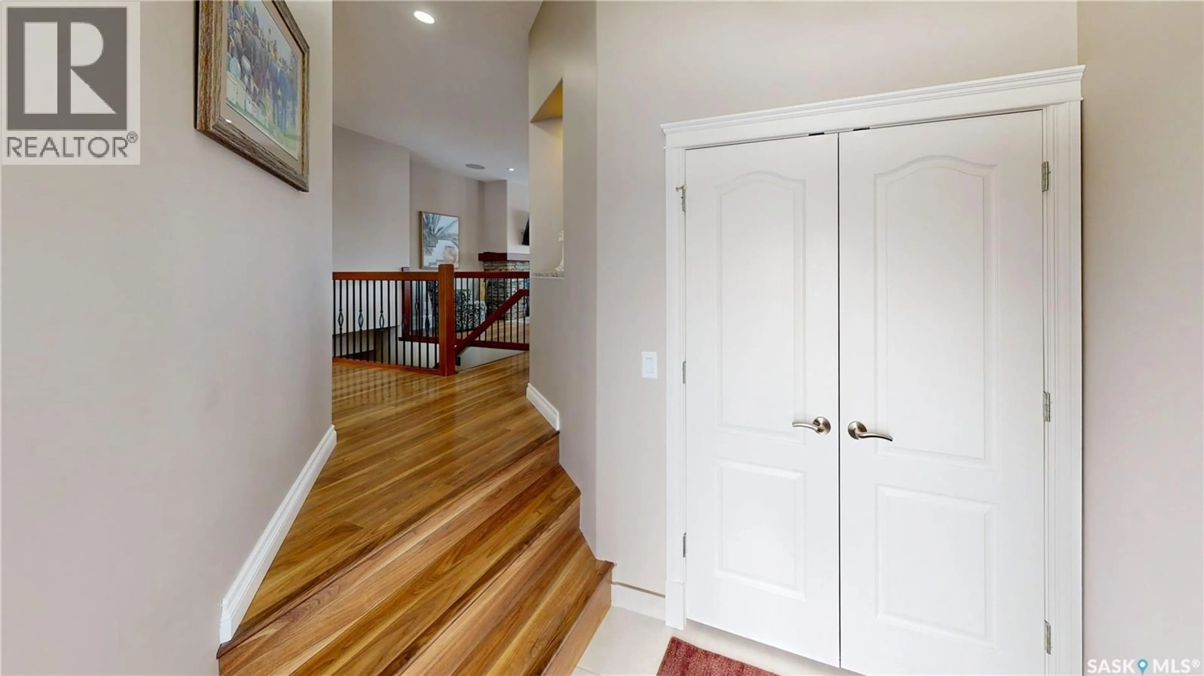 Indoor entryway for 4342 SKINNER PLACE, Regina Saskatchewan S4W0A5