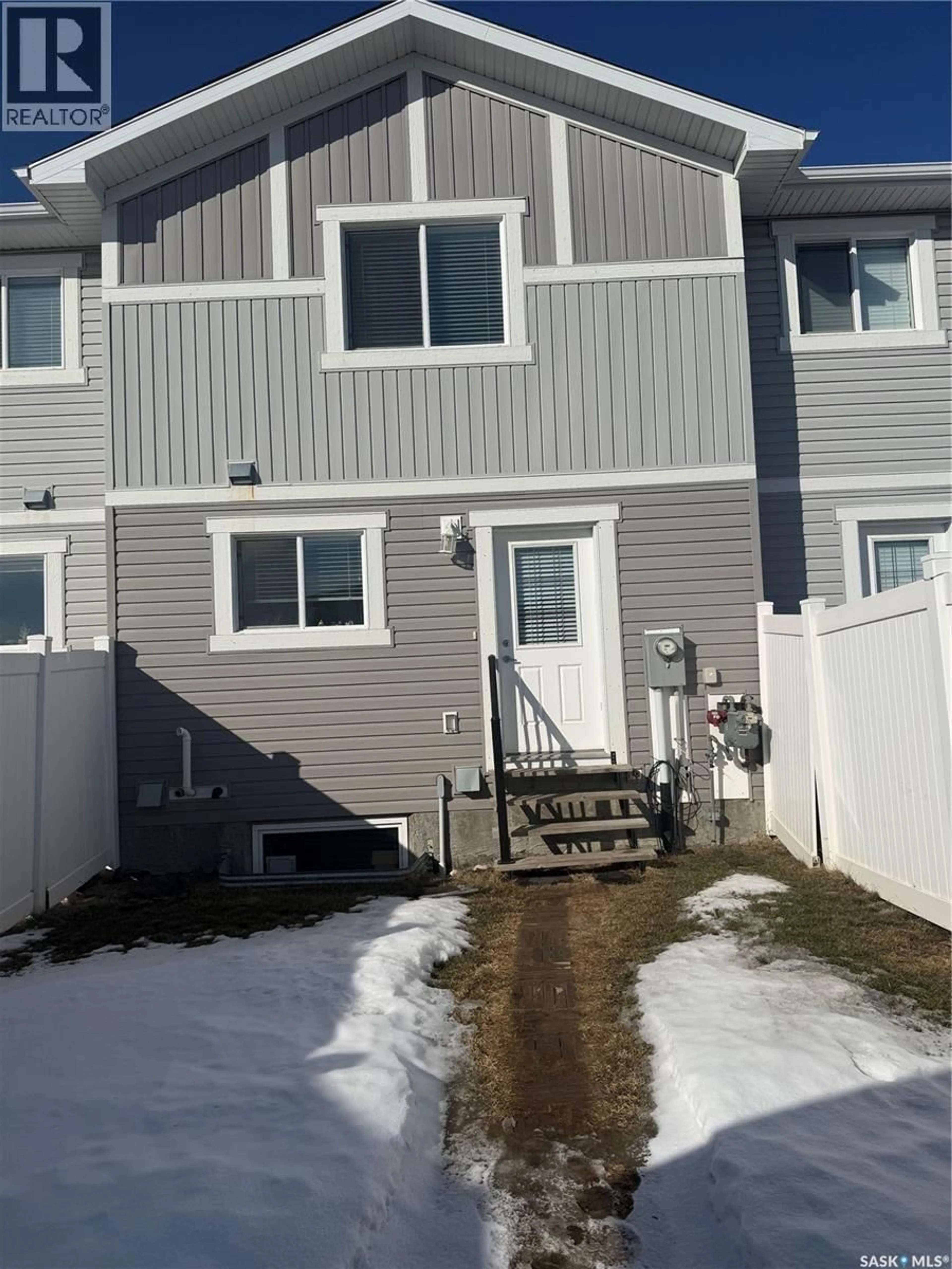 Unknown for 5239 BEACON WAY, Regina Saskatchewan S4W0J3