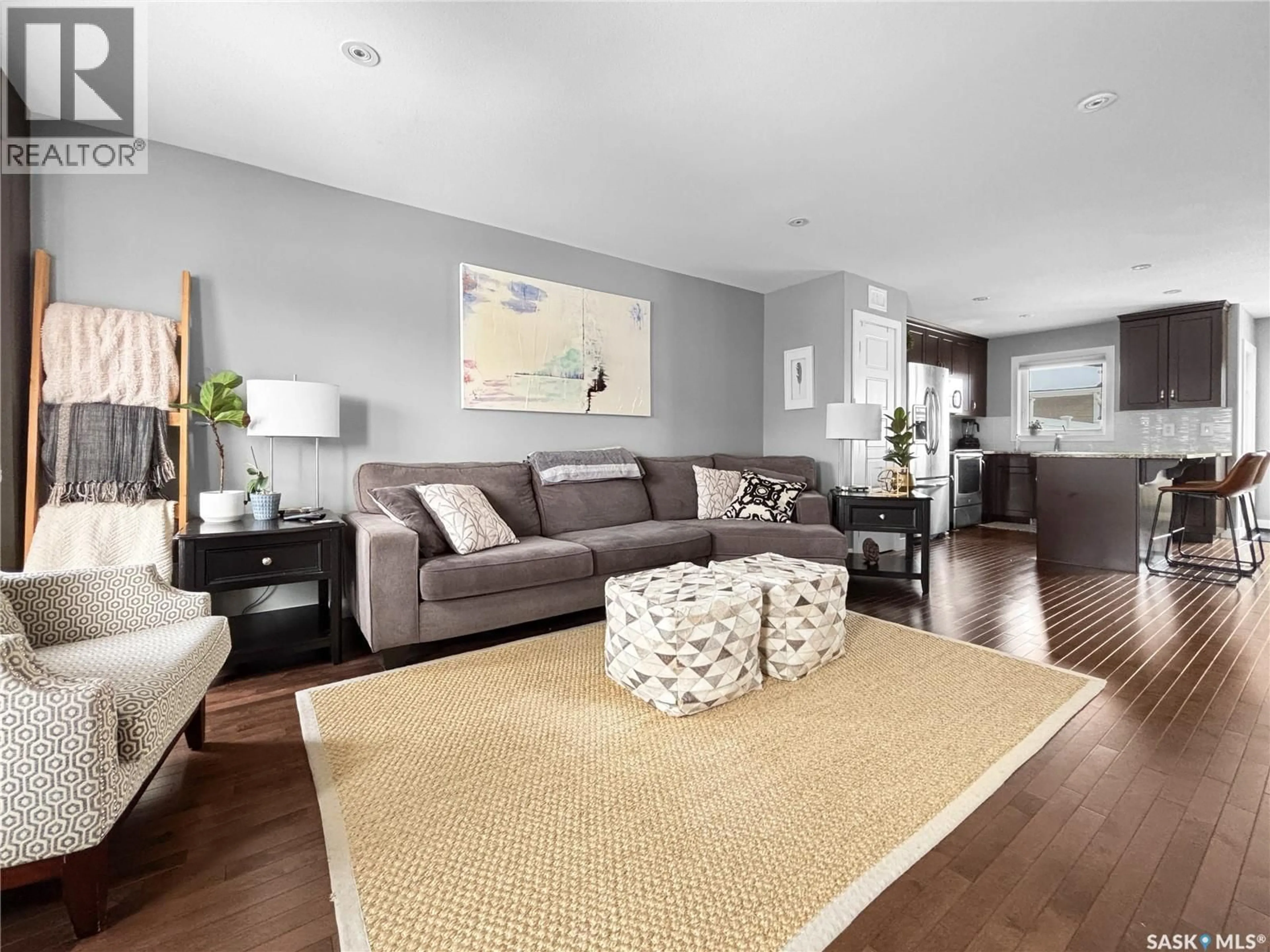 Living room with furniture, unknown for 1419 HUNTER ROAD, Saskatoon Saskatchewan S7T0T4