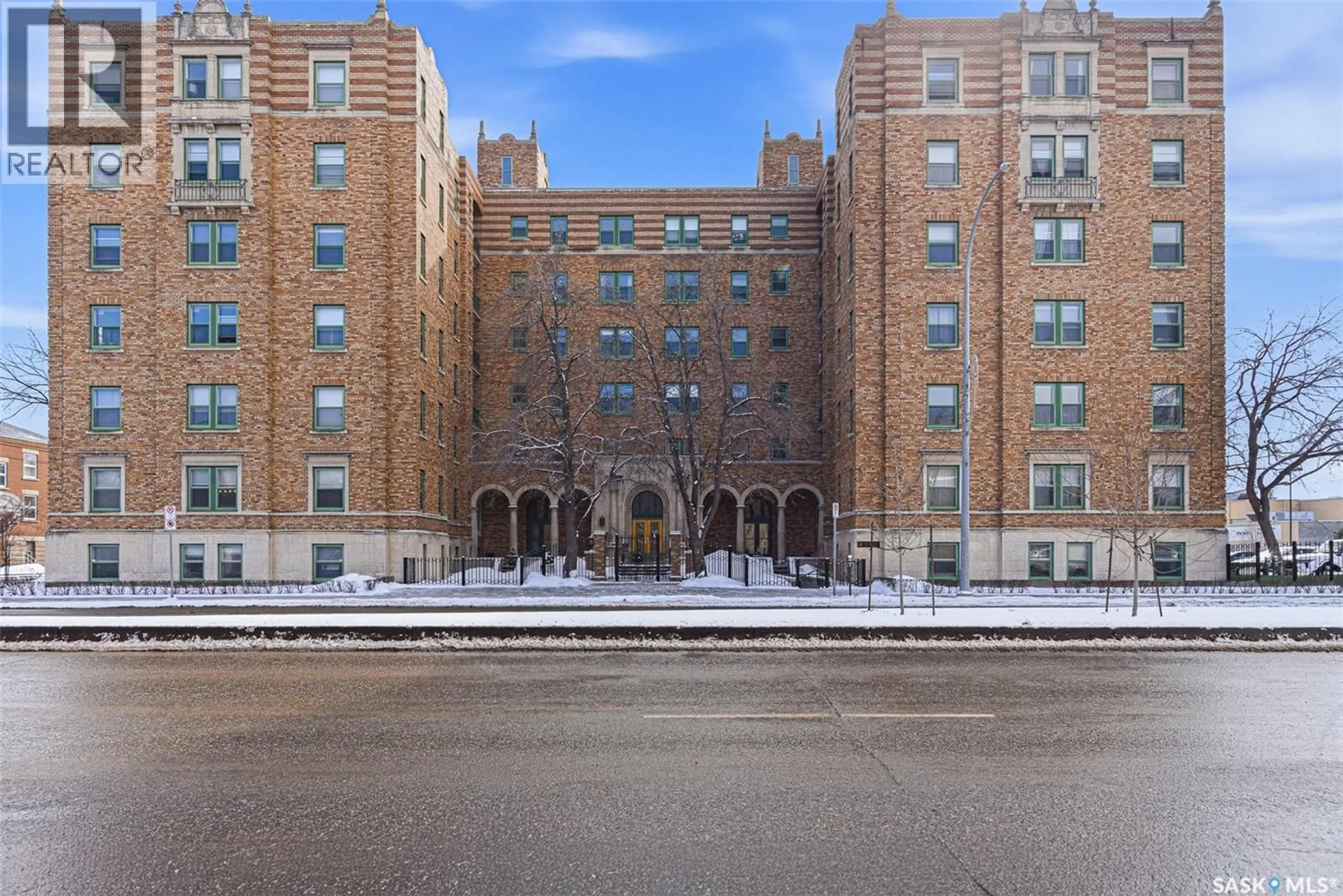 Unknown for 214 2305 VICTORIA AVENUE, Regina Saskatchewan S4P0S7