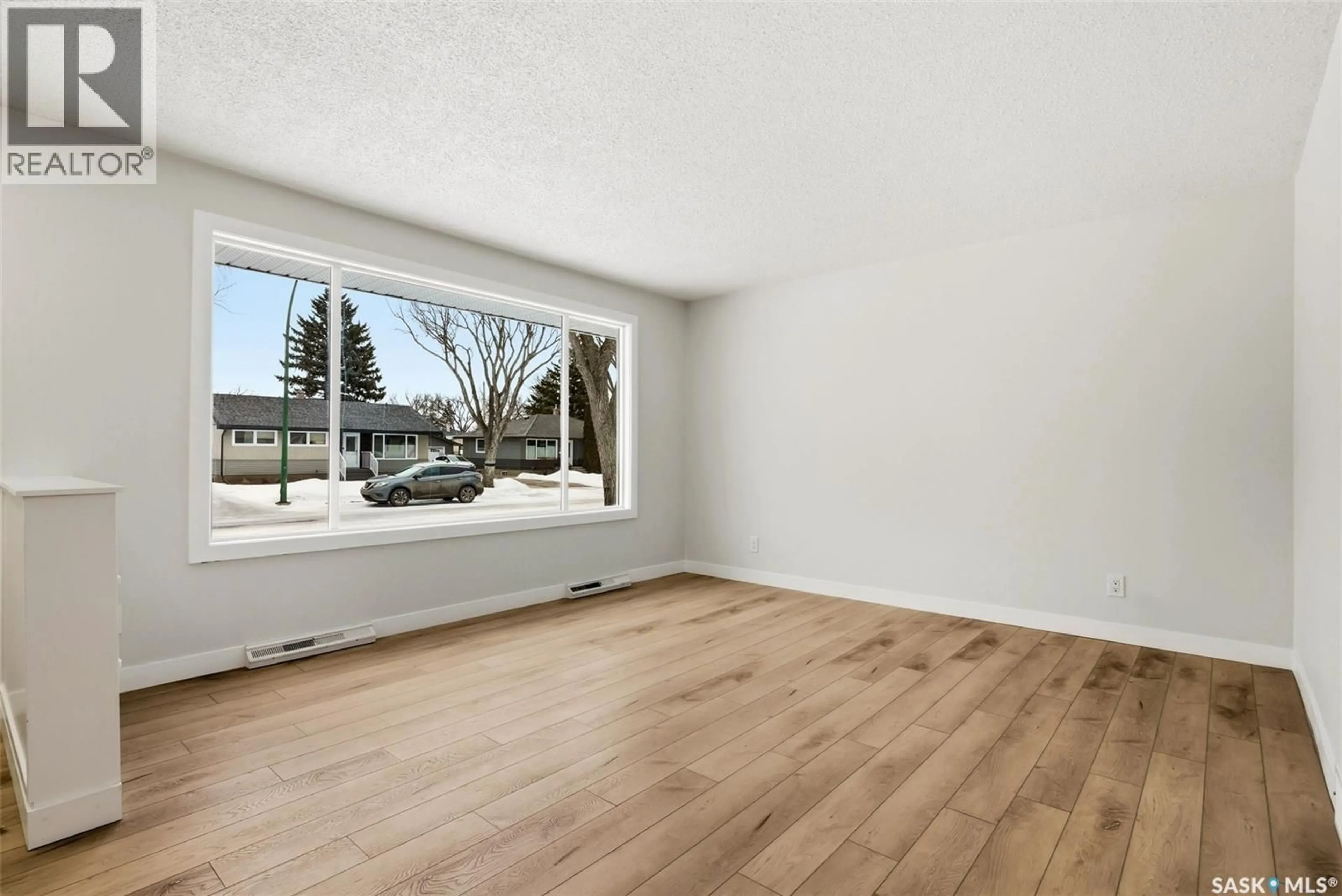 A pic of a room for 47 MATHIEU CRESCENT, Regina Saskatchewan S4R3J1