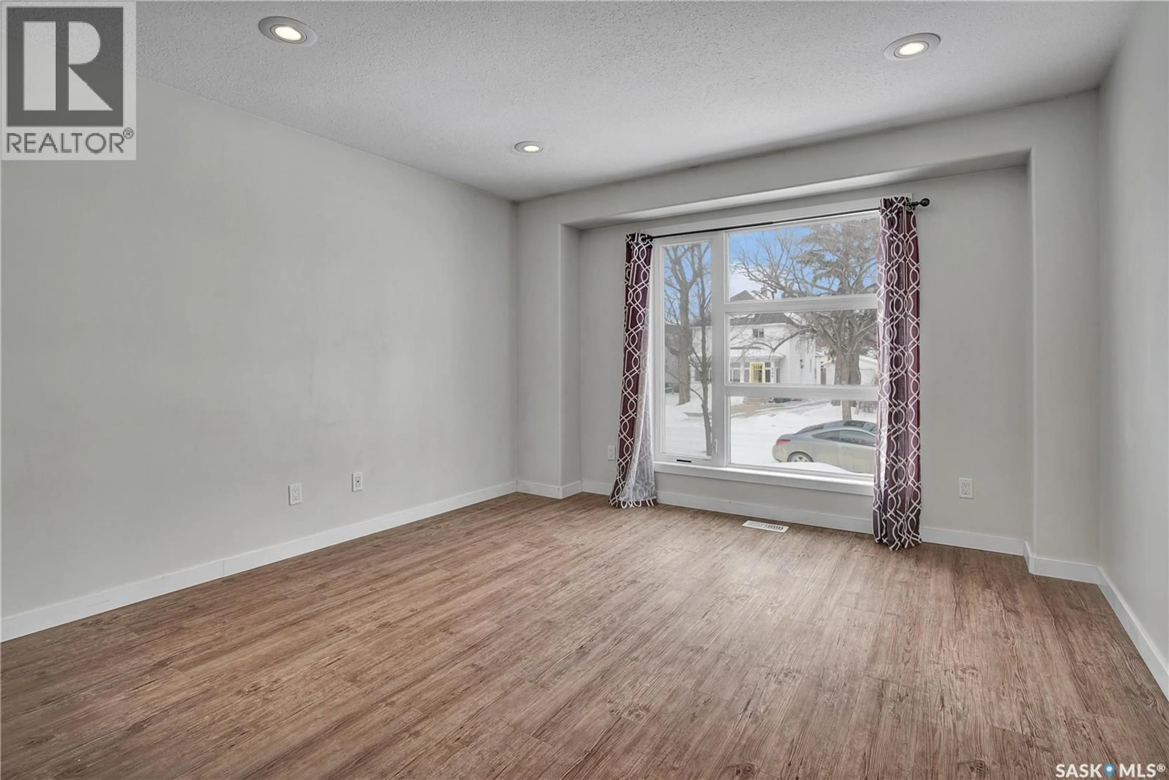 A pic of a room for 305B 109TH STREET, Saskatoon Saskatchewan S7N1R6