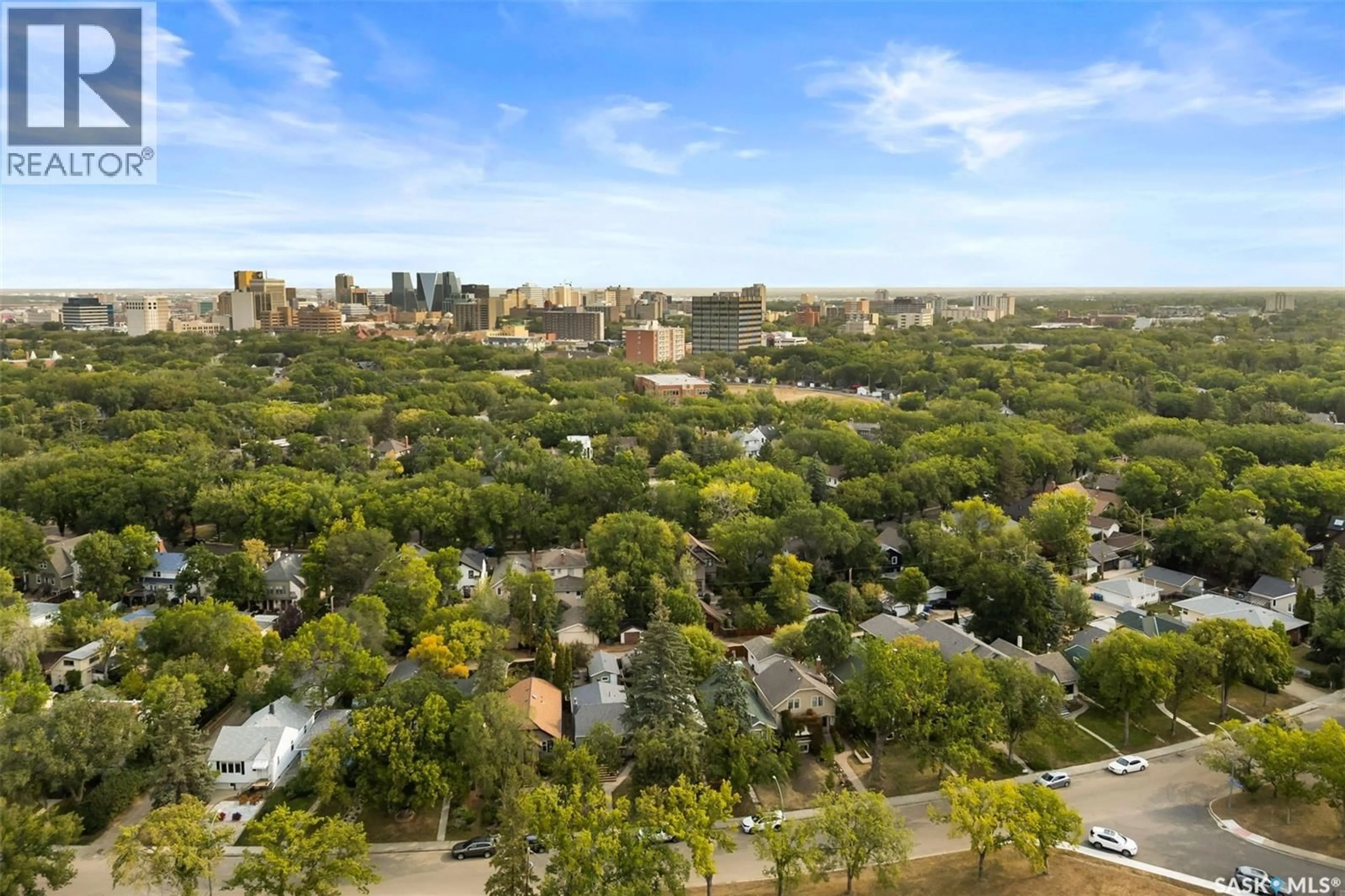 A pic from outside/outdoor area/front of a property/back of a property/a pic from drone, city buildings view from balcony for 363 LEOPOLD CRESCENT, Regina Saskatchewan S4T6N8
