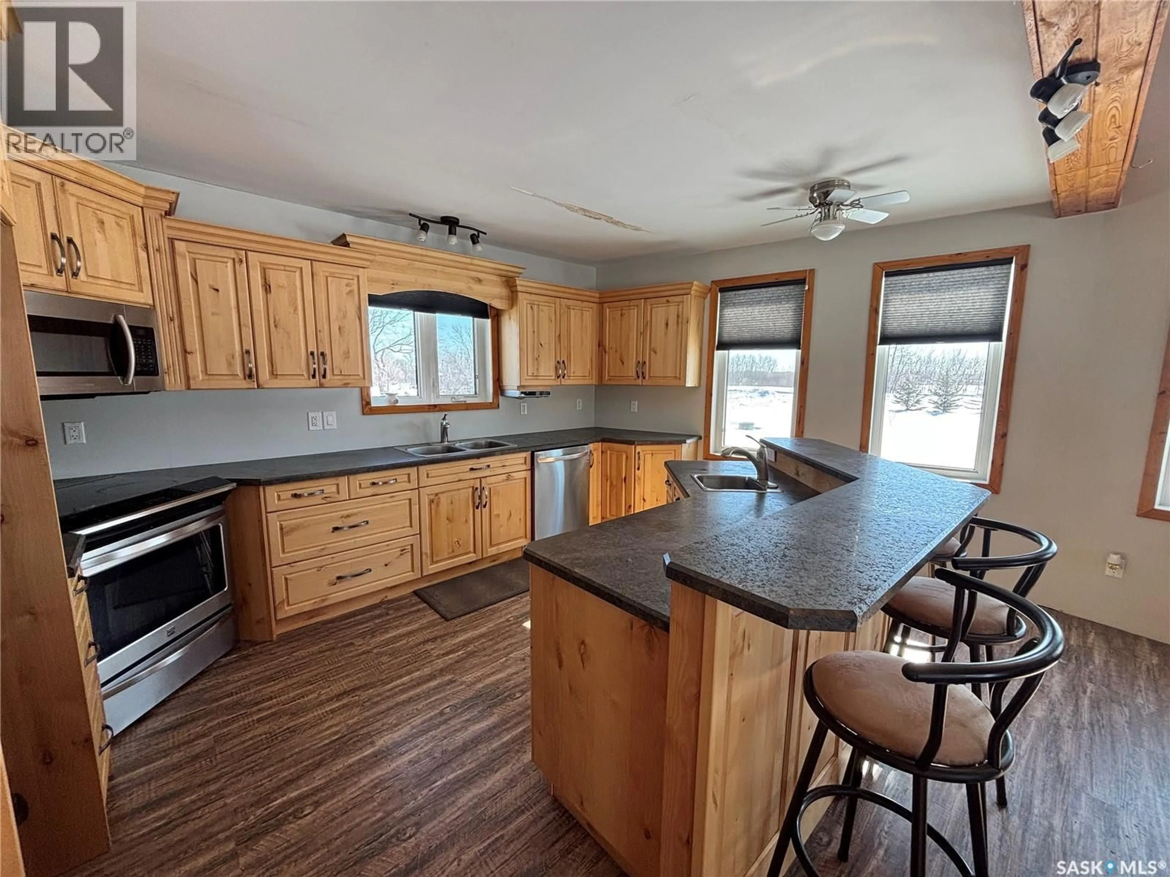 Open concept kitchen, unknown for GOOD LAKE HAVEN ACREAGE, Good Lake Rm No. 274 Saskatchewan S0A3V0