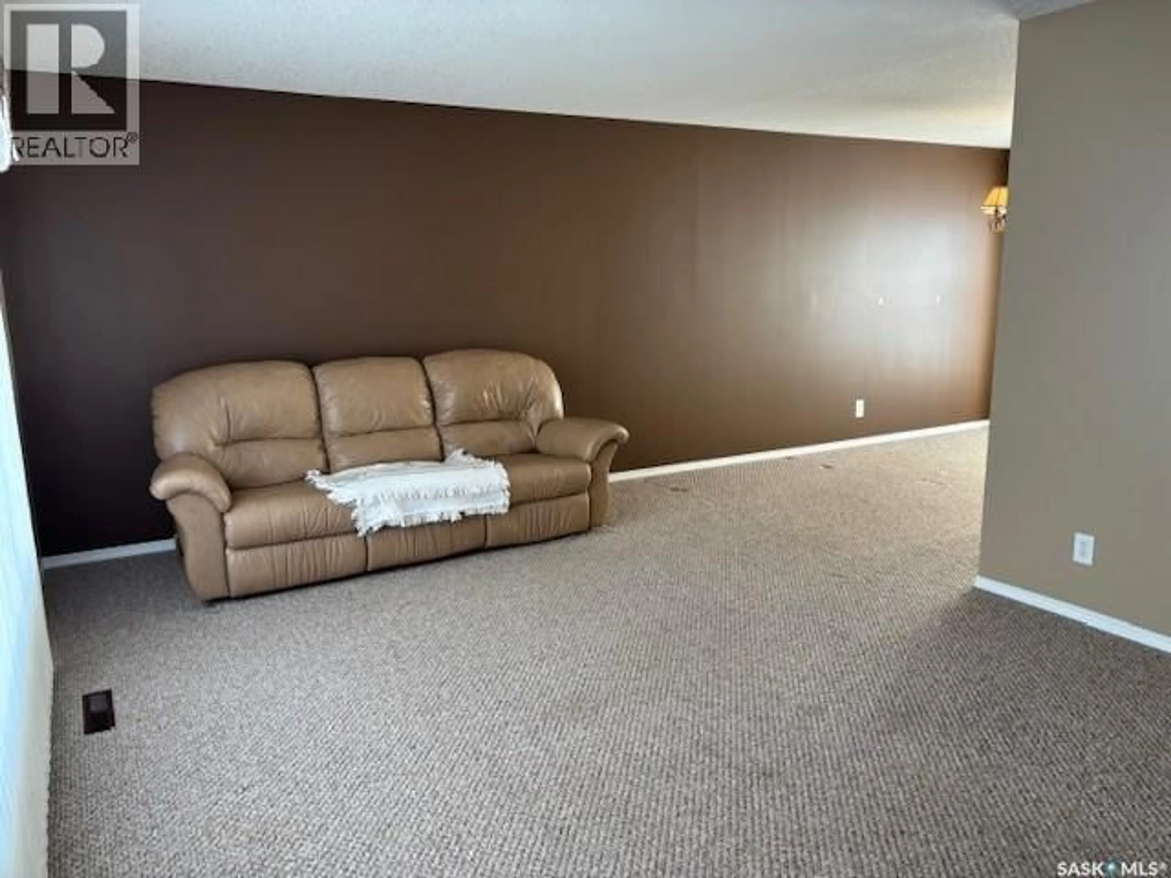 Living room with furniture, carpet floor for 154 PARKER CRESCENT, Canora Saskatchewan S0A0L0