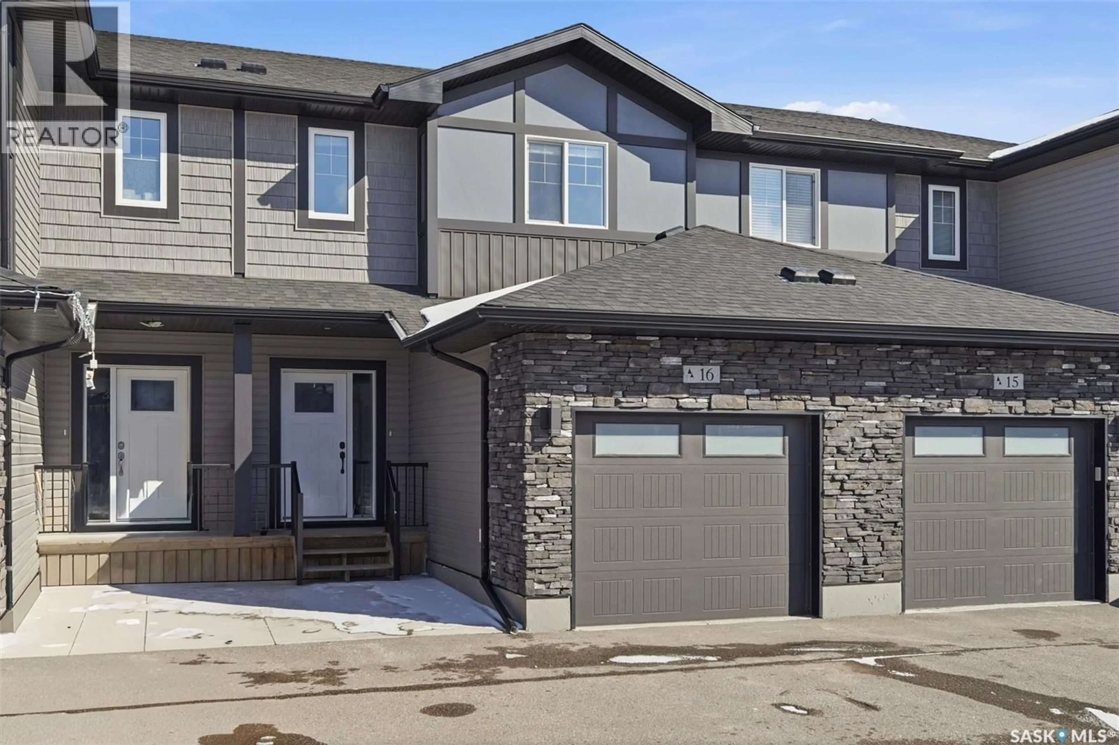 Home with vinyl exterior material, street for 16 1003 EVERGREEN BOULEVARD, Saskatoon Saskatchewan S7W0Z3