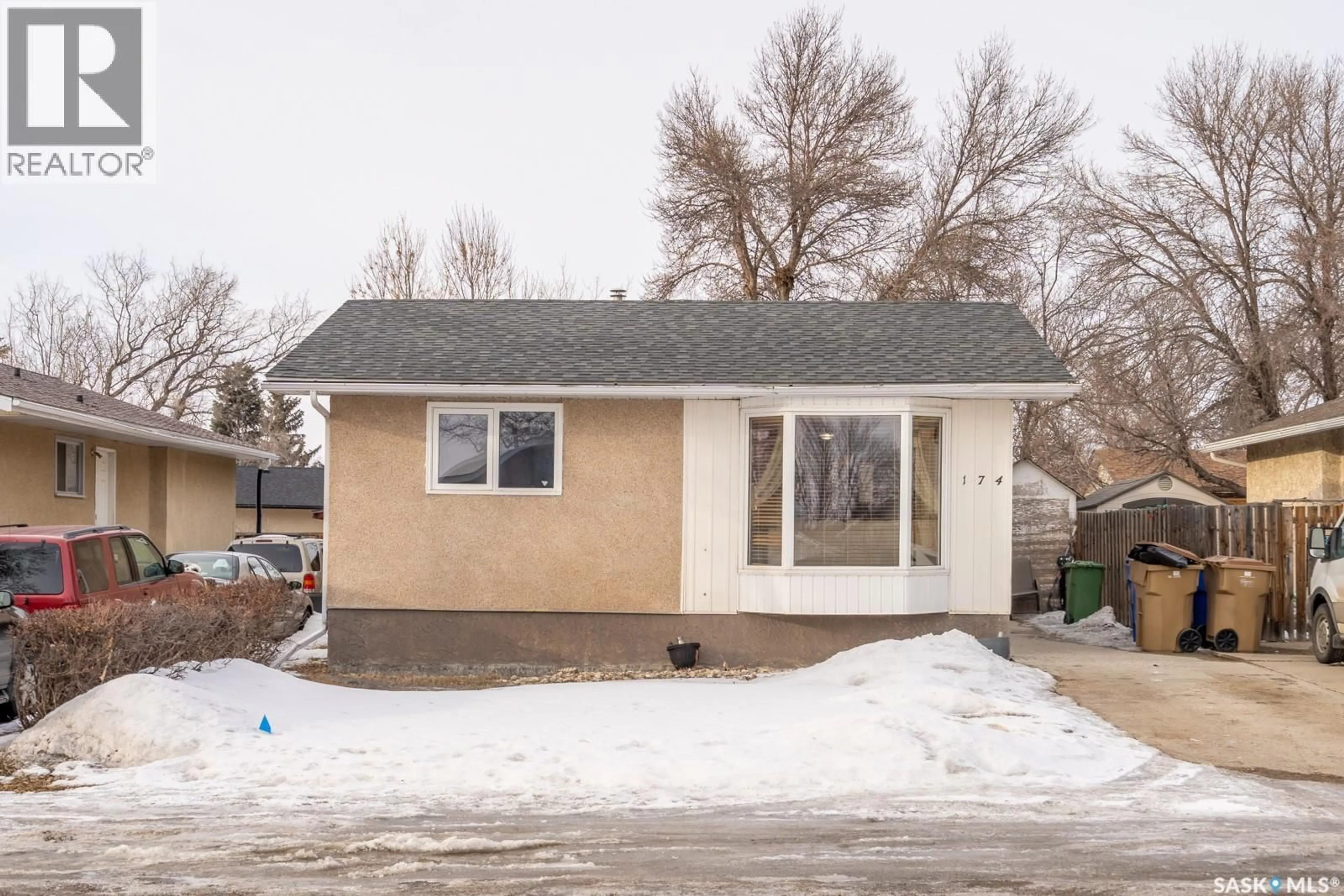 Shed for 174 THOMSON AVENUE, Regina Saskatchewan S4N5L3
