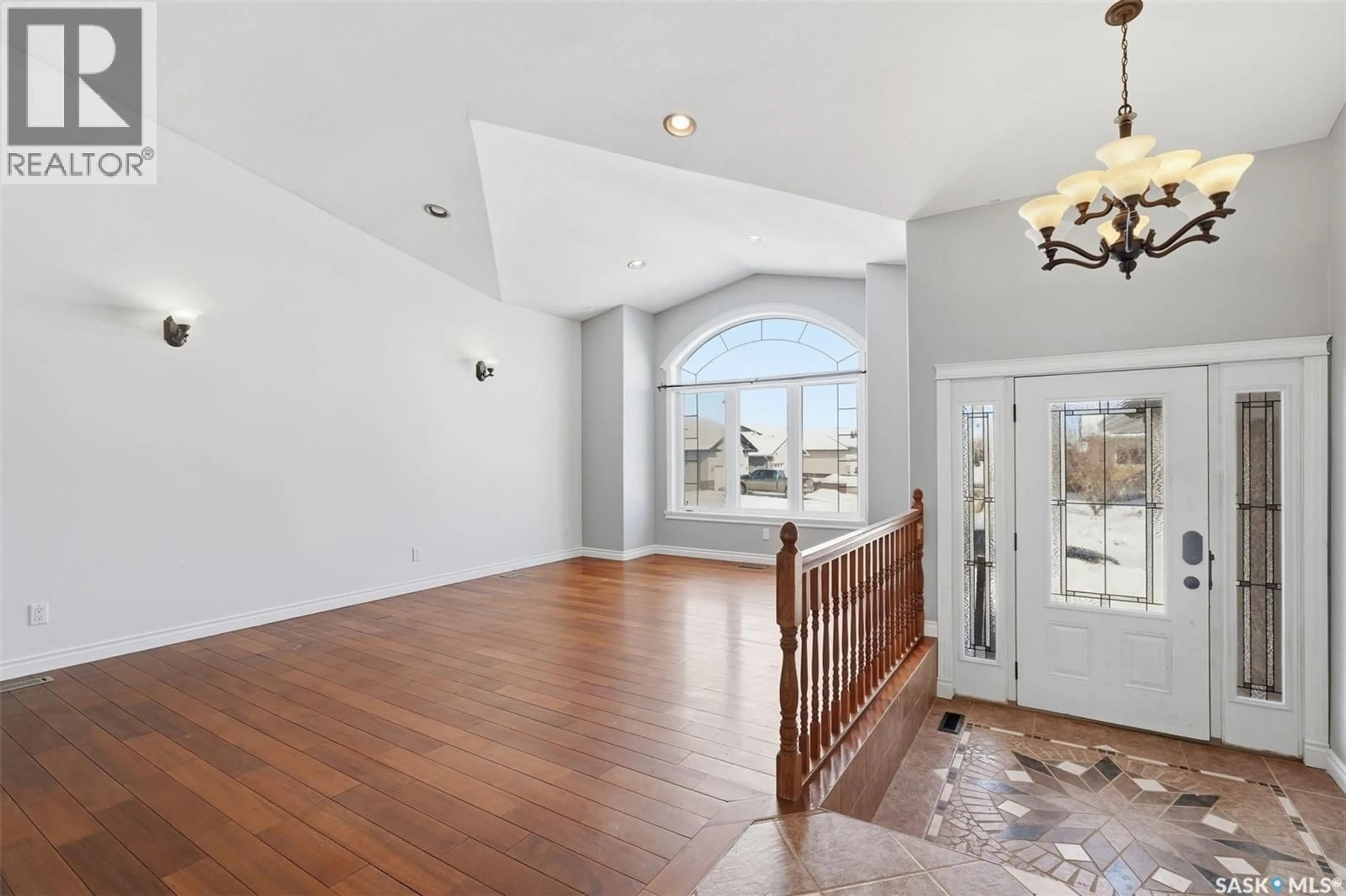 Indoor foyer for 540 ENS CRESCENT, Warman Saskatchewan S0K4S0