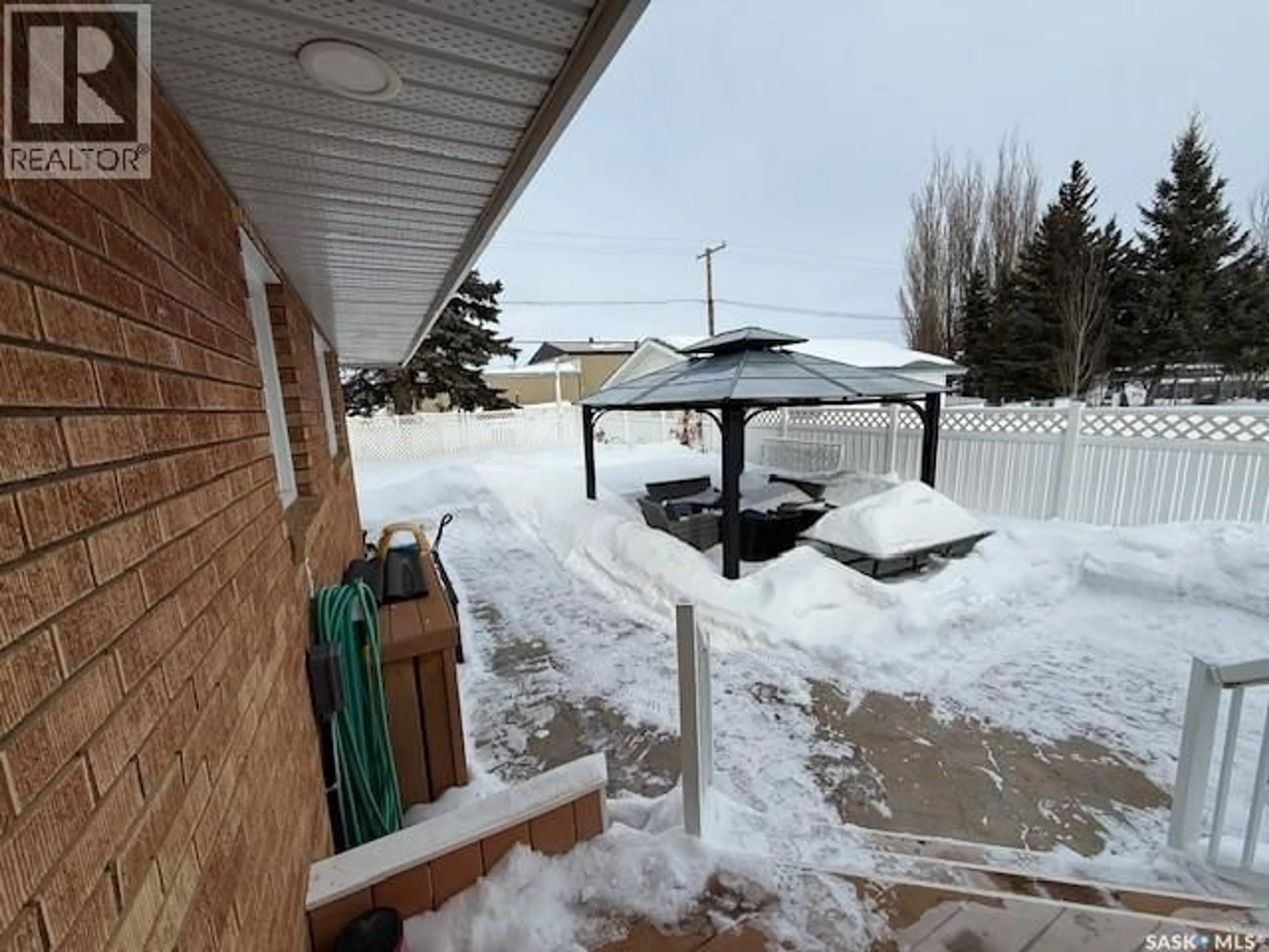 Patio, unknown for 124 DIXON AVENUE, Kamsack Saskatchewan S0A1S0