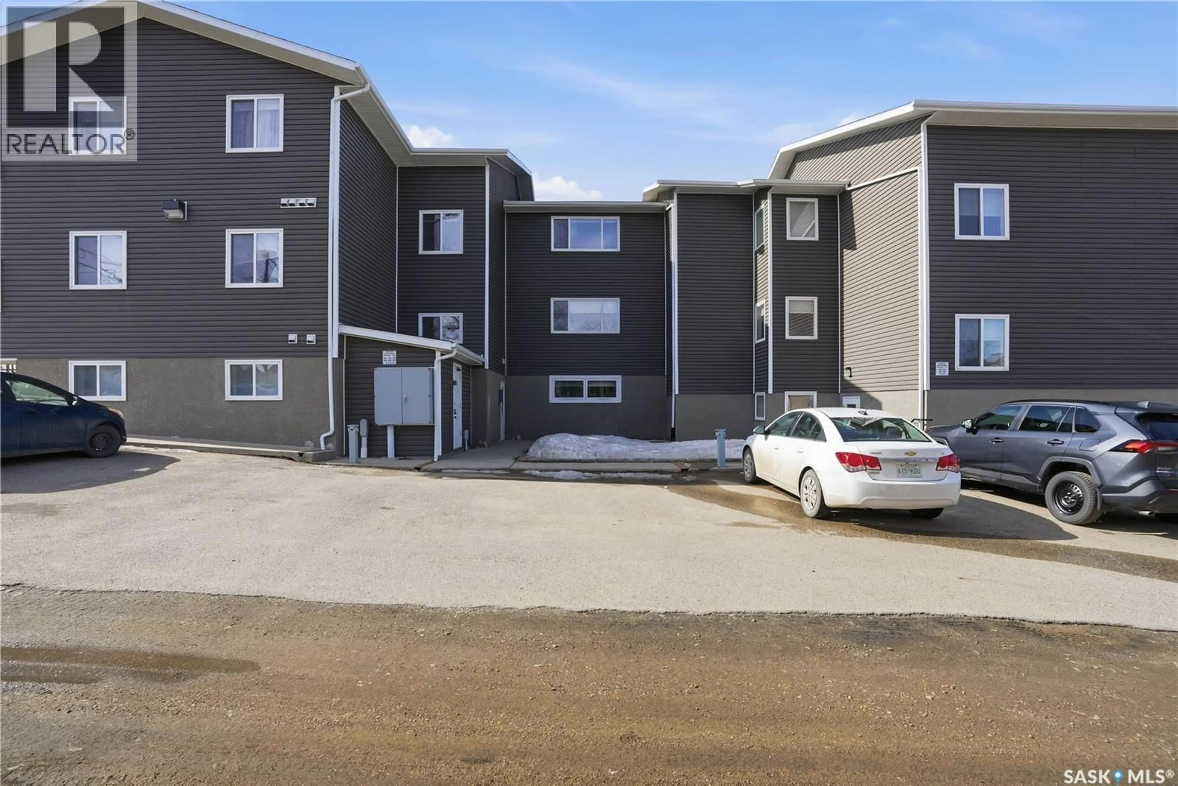 A pic from outside/outdoor area/front of a property/back of a property/a pic from drone, building for #3 - 221 MAIN STREET, Moose Jaw Saskatchewan S6H2R4
