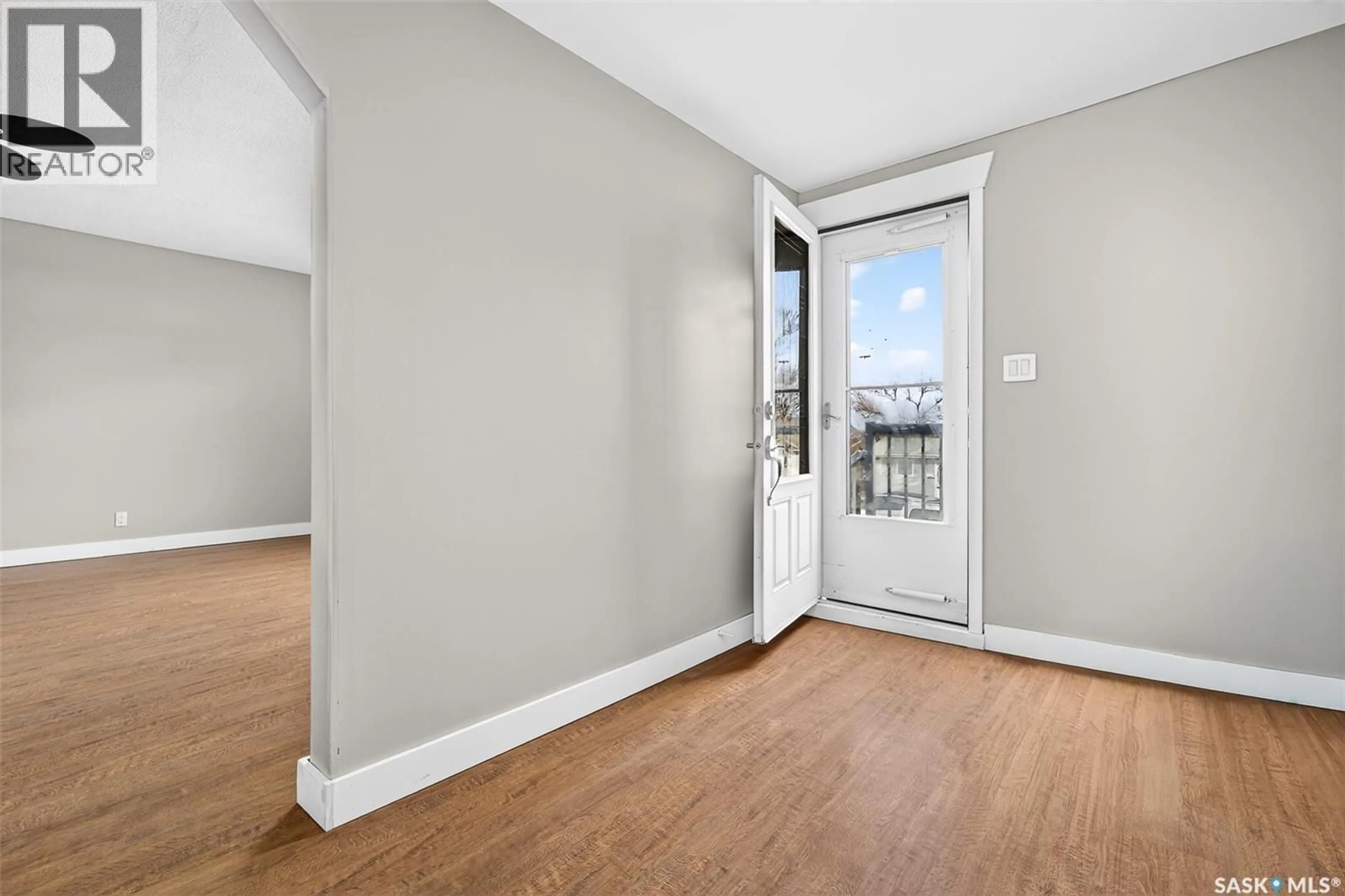 A pic of a room for 1037 LILLOOET STREET, Moose Jaw Saskatchewan S6H4Z9