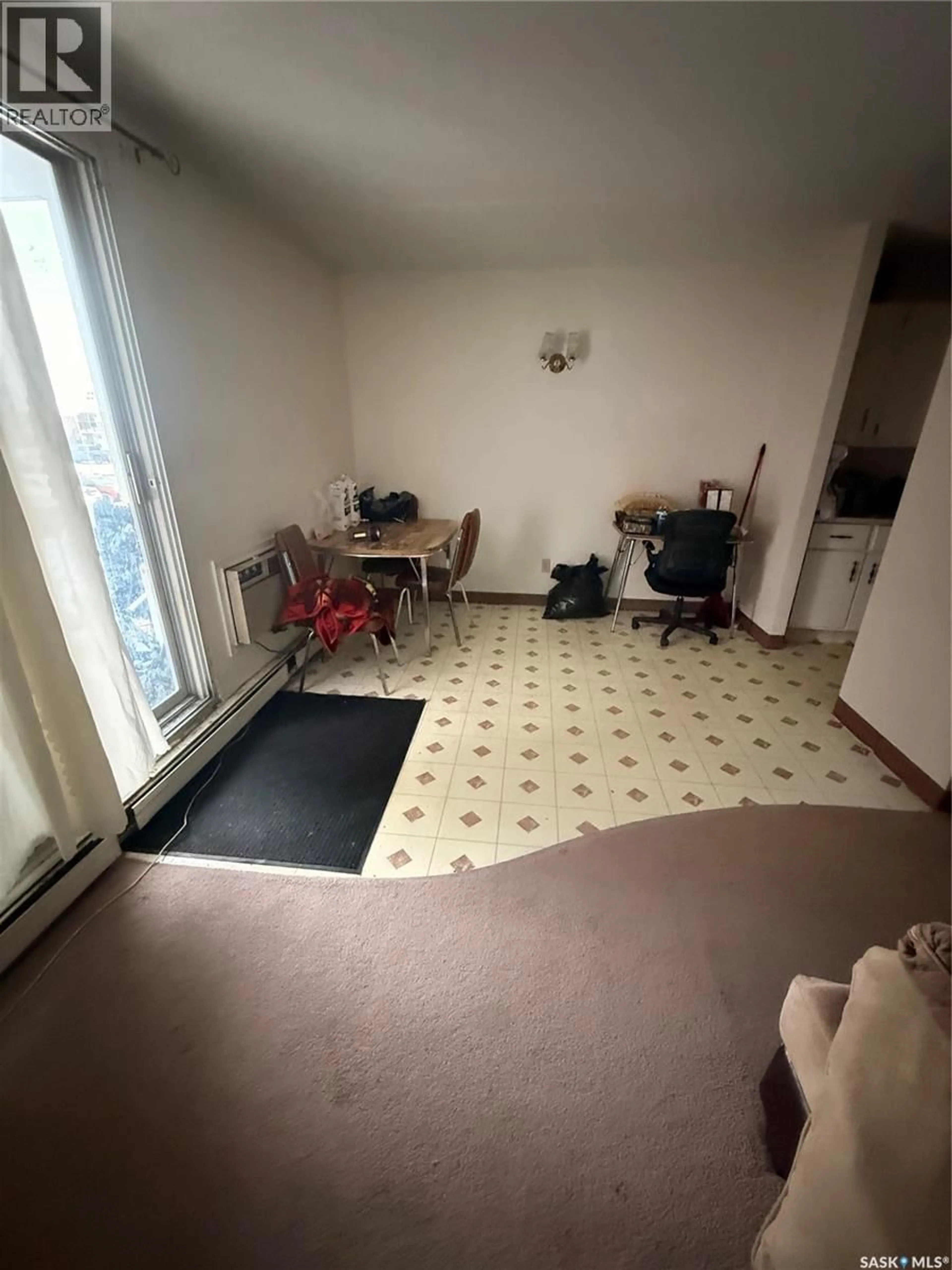 A pic of a room for 47 - 24 CENTENNIAL STREET, Regina Saskatchewan S4S6P8