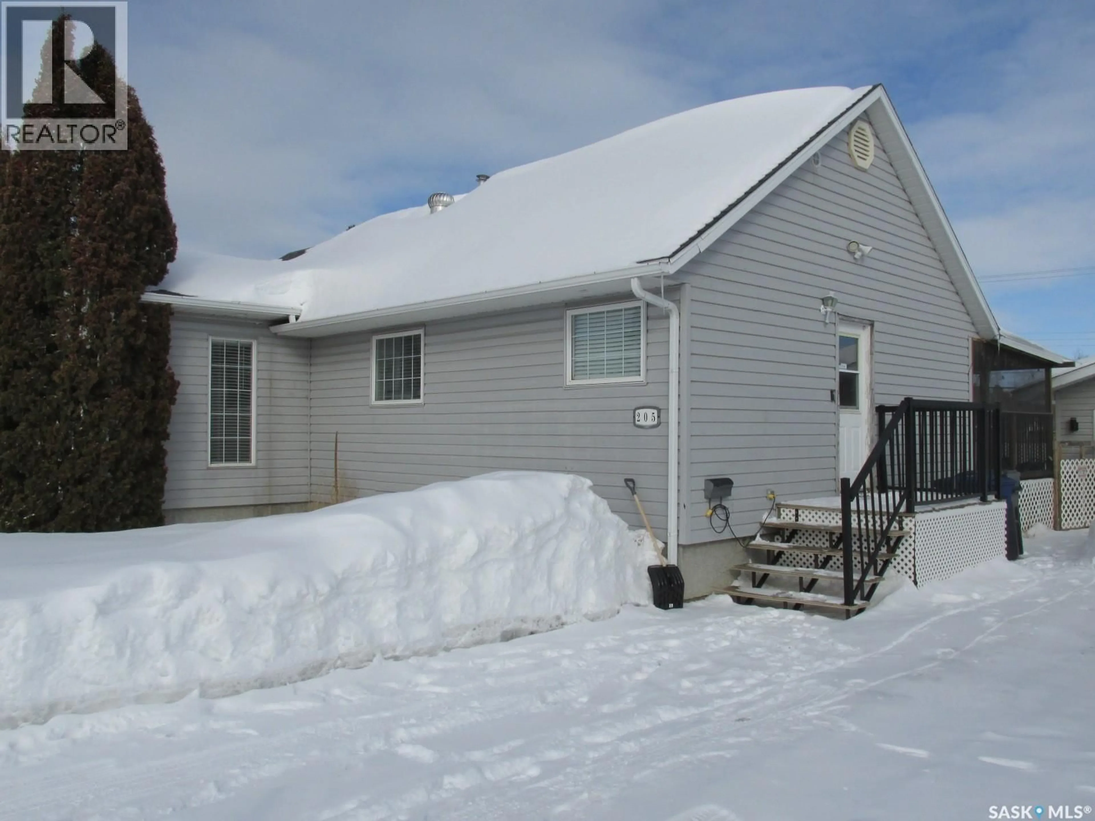 Unknown for N - 205 6TH STREET, Nipawin Saskatchewan S0E1E0