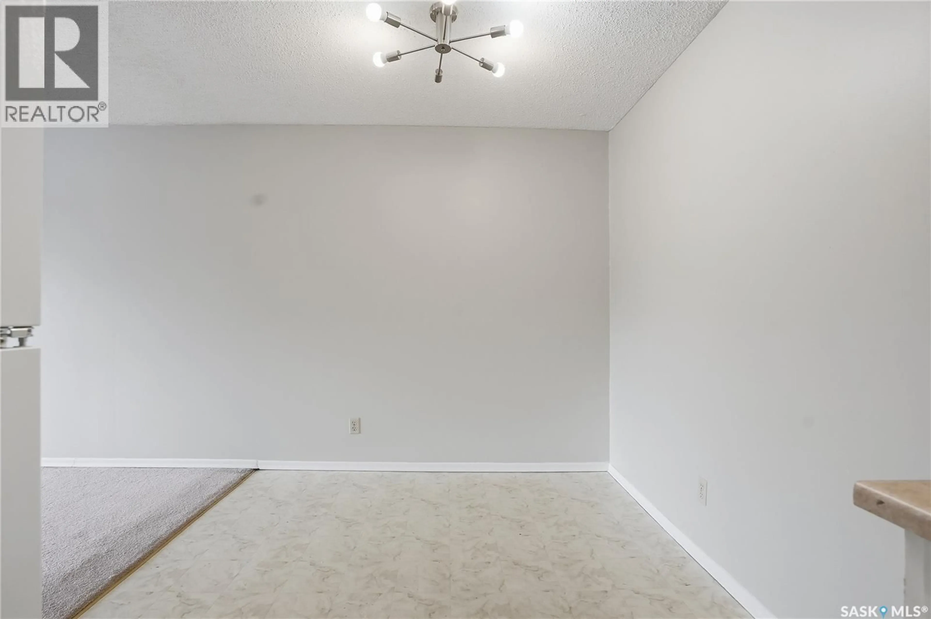 A pic of a room for 34 4219 DEGEER STREET, Saskatoon Saskatchewan S7H4N6