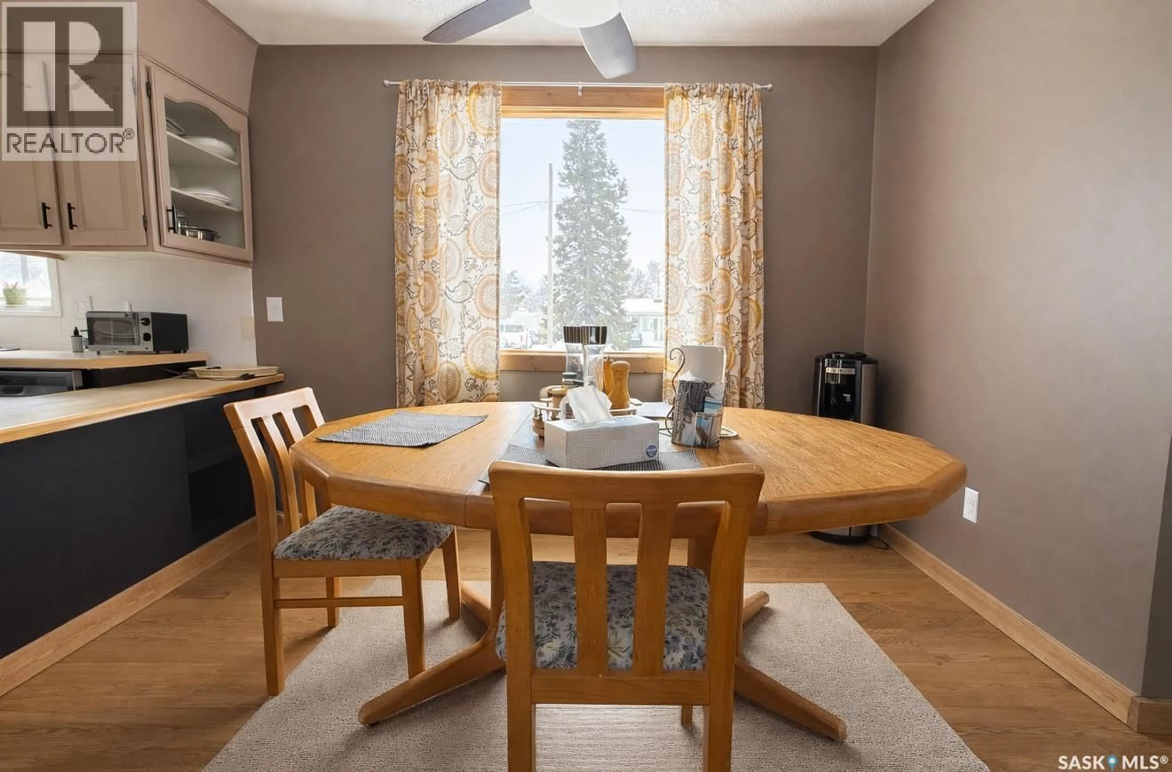 Dining room, wood/laminate floor for 206 PITT STREET, Rocanville Saskatchewan S0A3L0