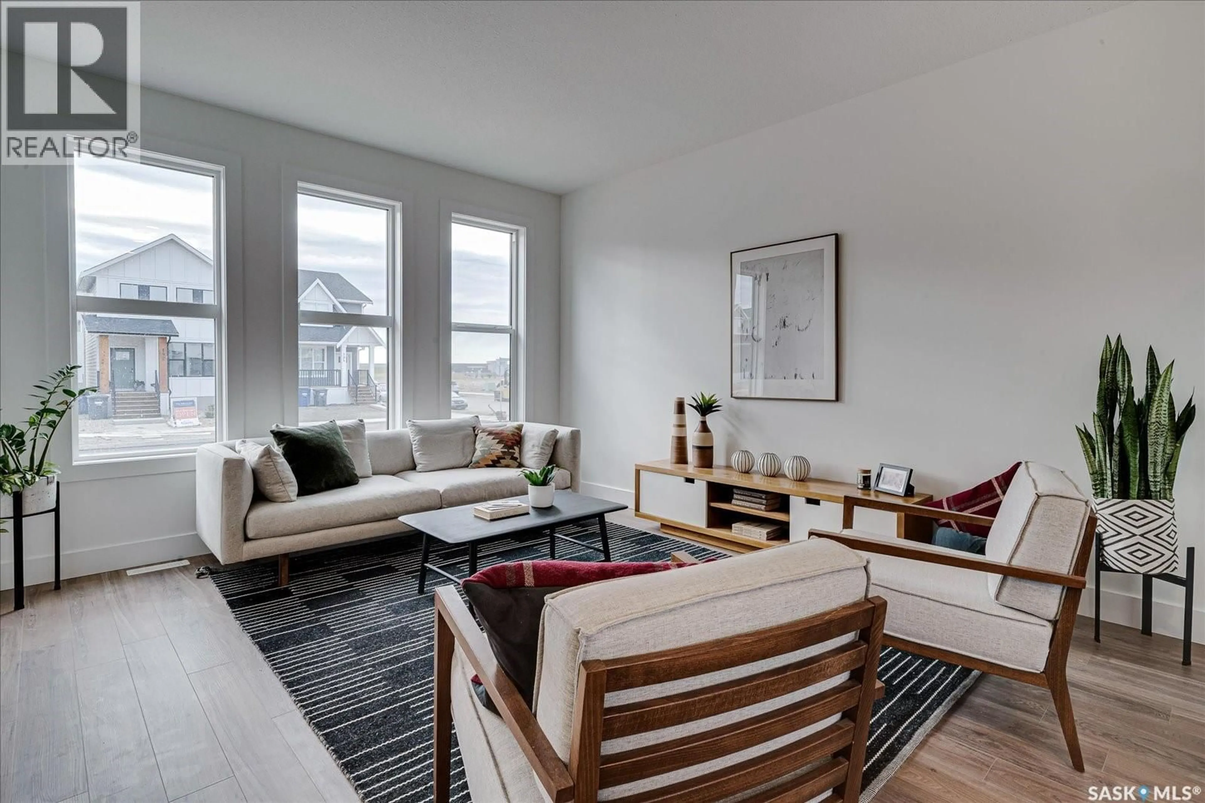 Living room with furniture, unknown for 75 ROSEWOOD BOULEVARD, Saskatoon Saskatchewan S7V0X2