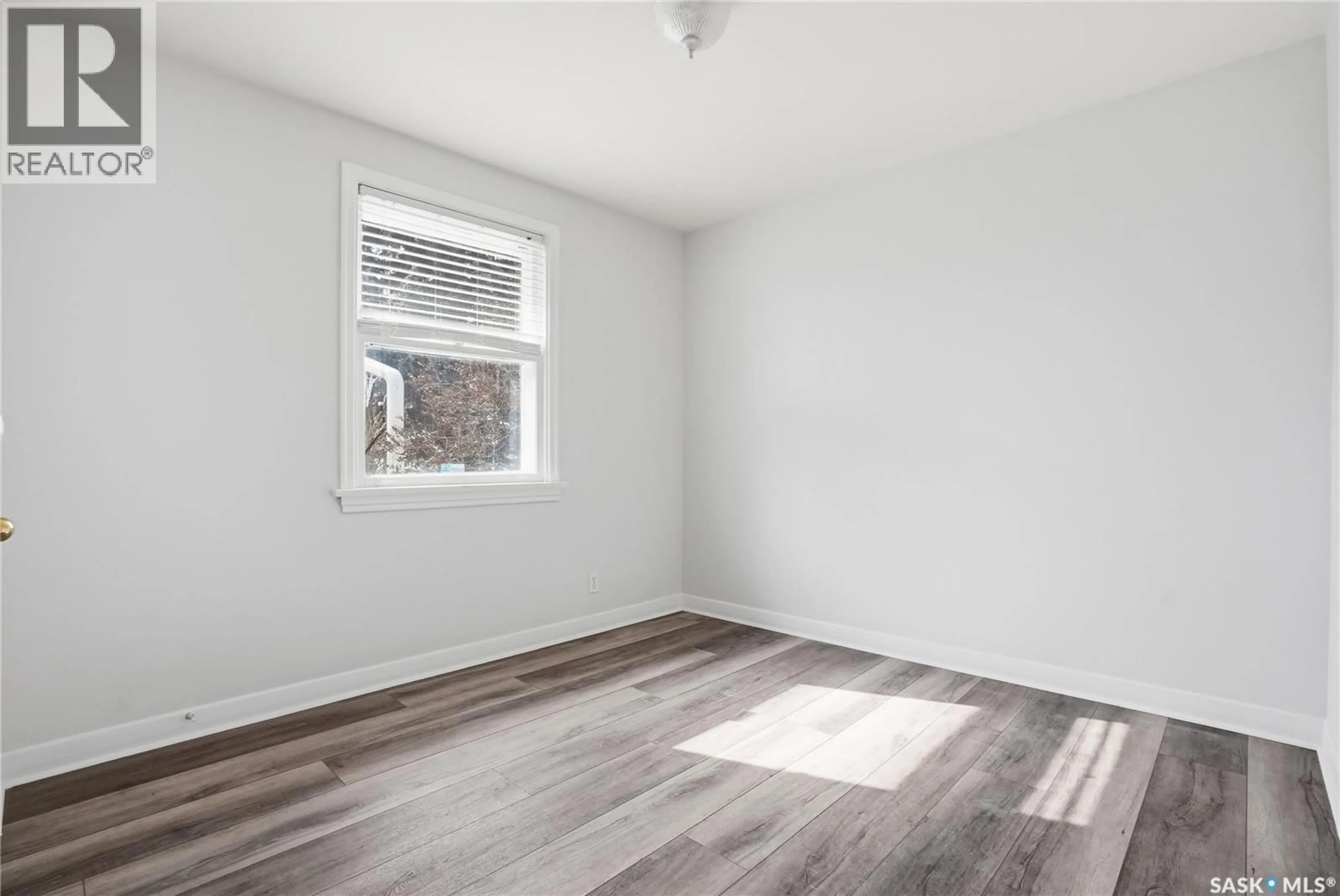 A pic of a room for 1501 WIGGINS AVENUE, Saskatoon Saskatchewan S7H2J7